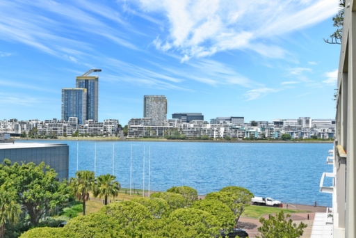 540/30 Baywater Drive, Wentworth Point Sold by Chidiac Realty