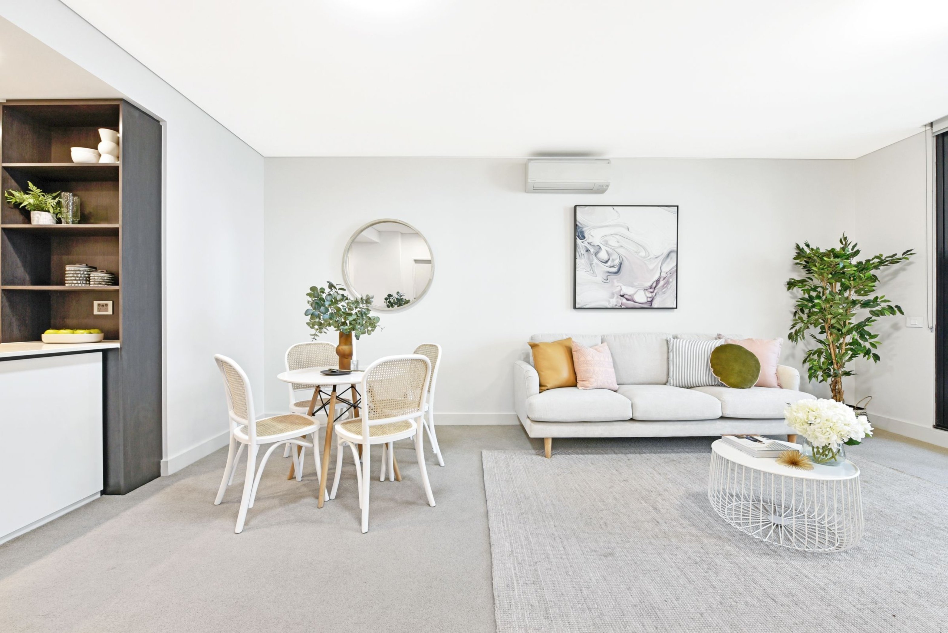 516/46 Savona Drive, Wentworth Point Sold by Chidiac Realty - image 3