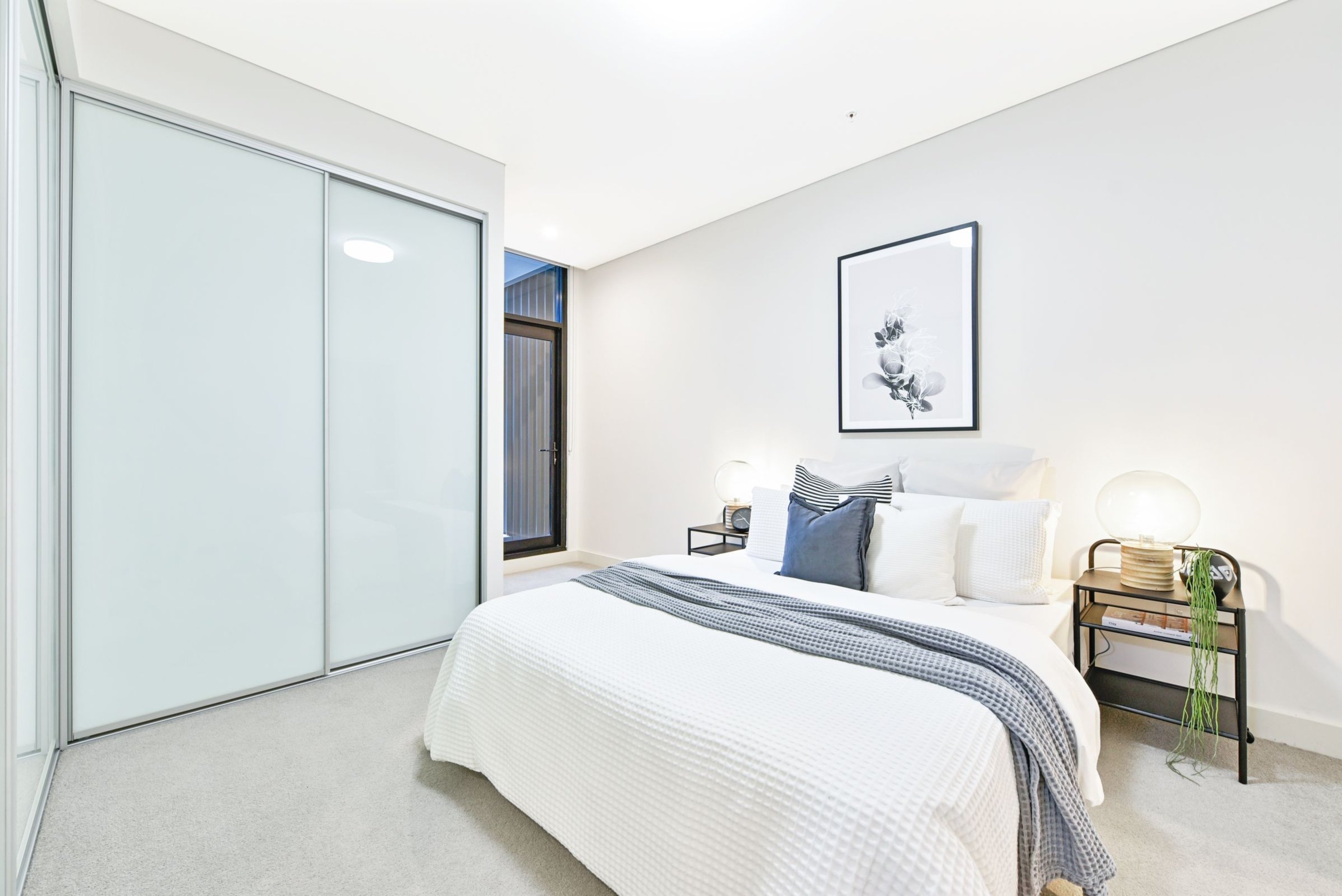 516/46 Savona Drive, Wentworth Point Sold by Chidiac Realty - image 5