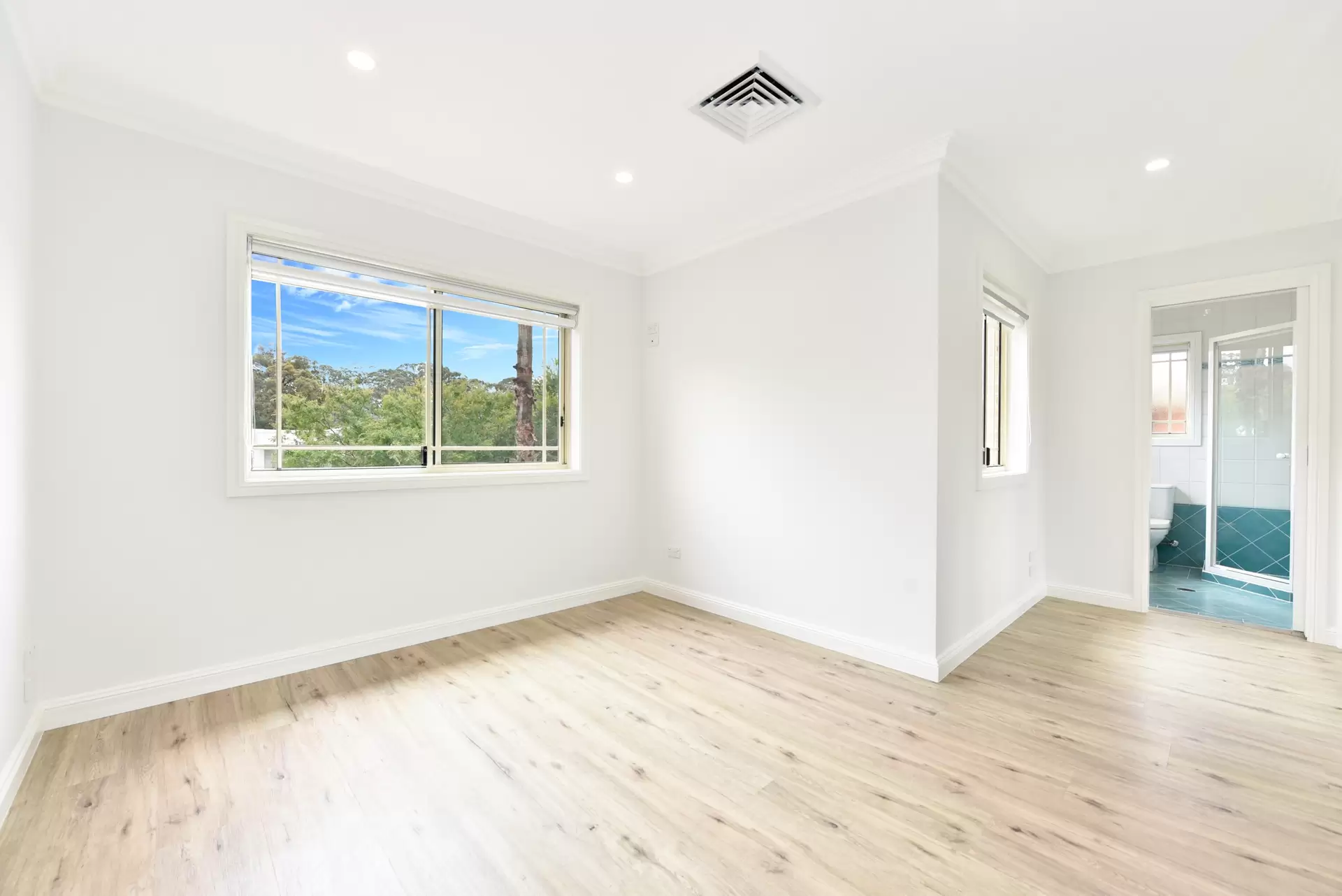 61 Eastview Avenue, North Ryde Leased by Chidiac Realty - image 1