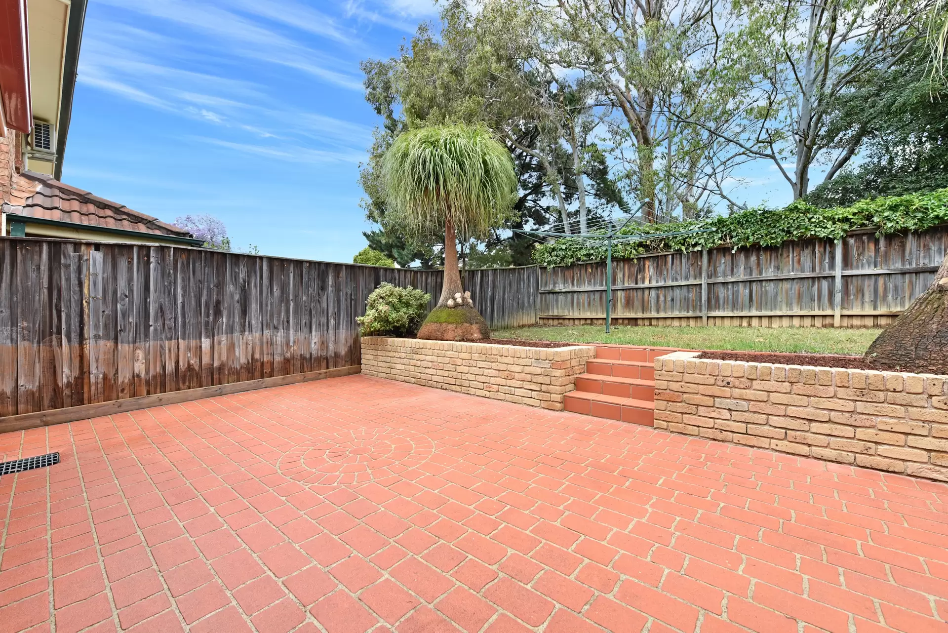 61 Eastview Avenue, North Ryde Leased by Chidiac Realty - image 1