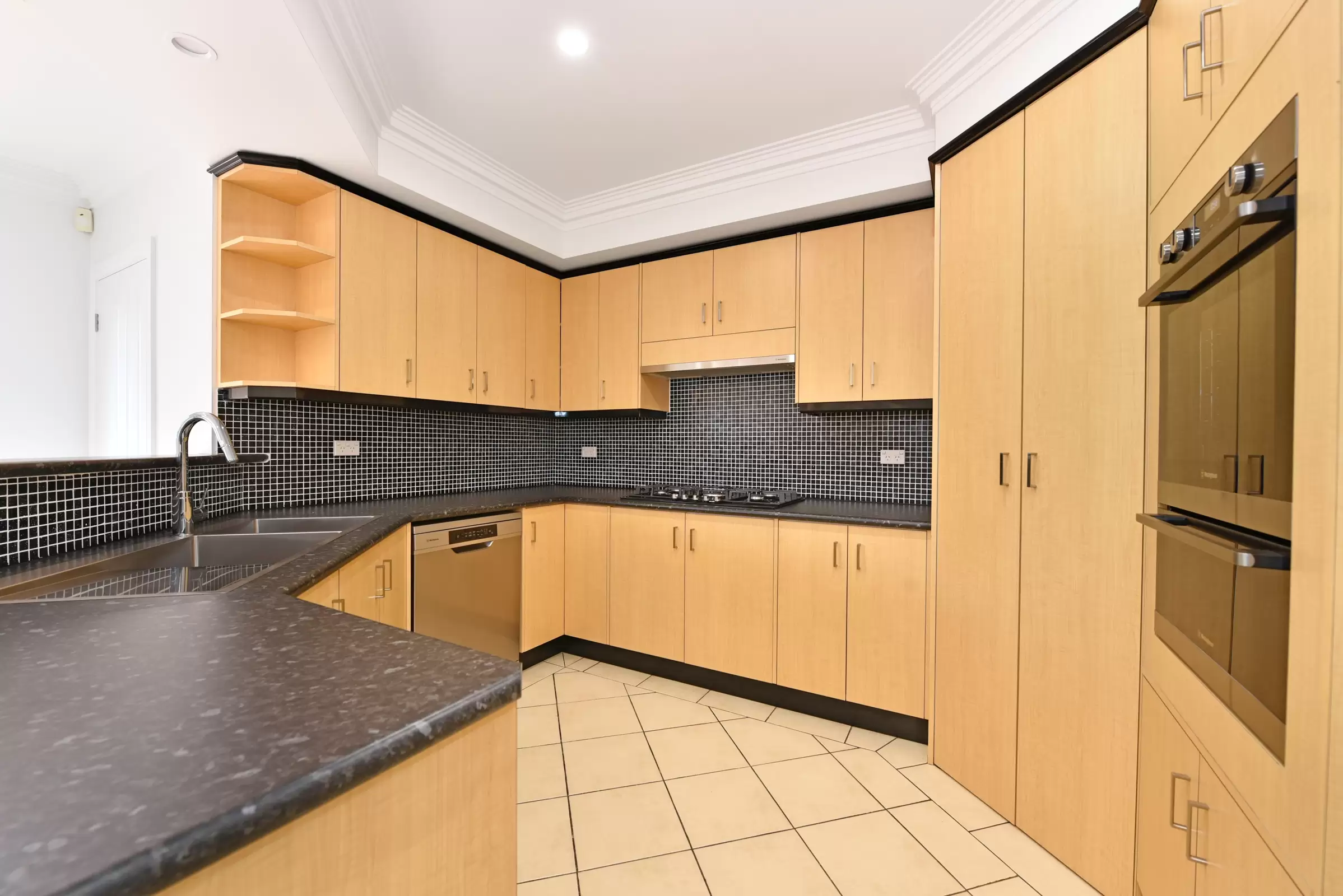 61 Eastview Avenue, North Ryde Leased by Chidiac Realty - image 3