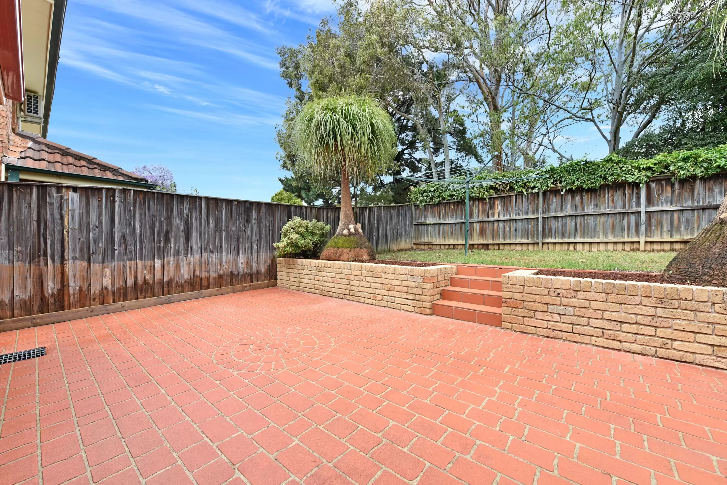 61 Eastview Avenue, North Ryde Leased by Chidiac Realty - image 2