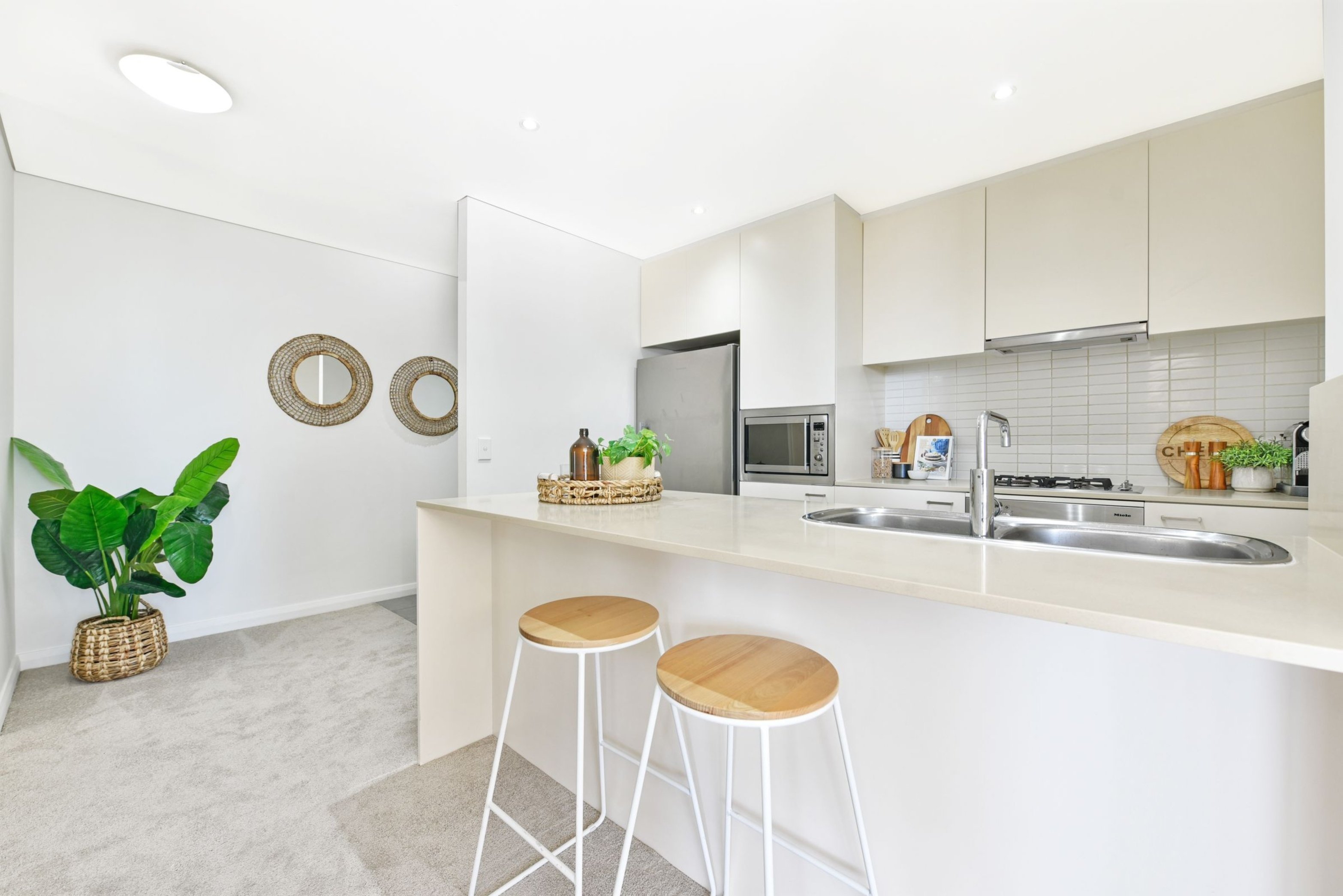 508/6 Nuvolari Place, Wentworth Point Sold by Chidiac Realty - image 4
