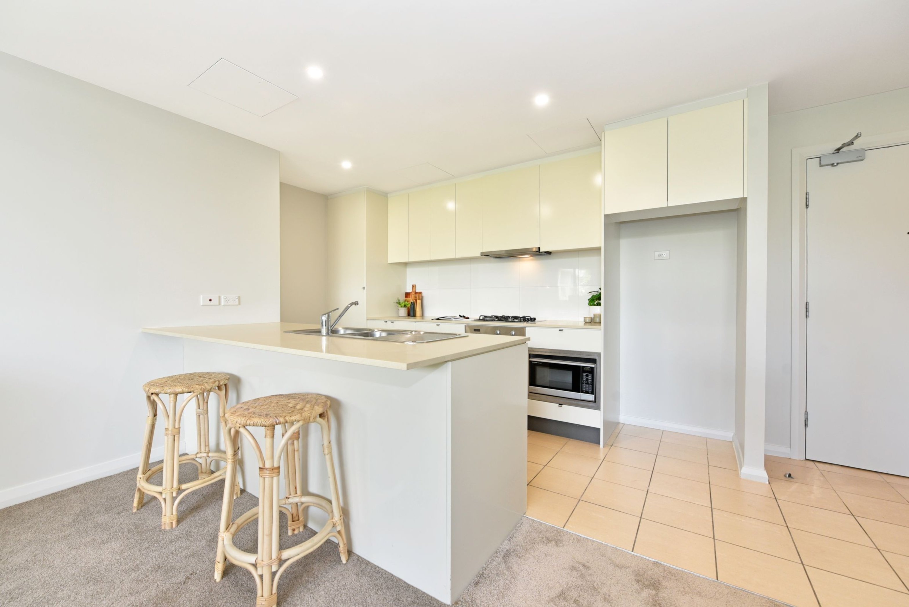 448/46 Baywater Drive, Wentworth Point Sold by Chidiac Realty - image 4