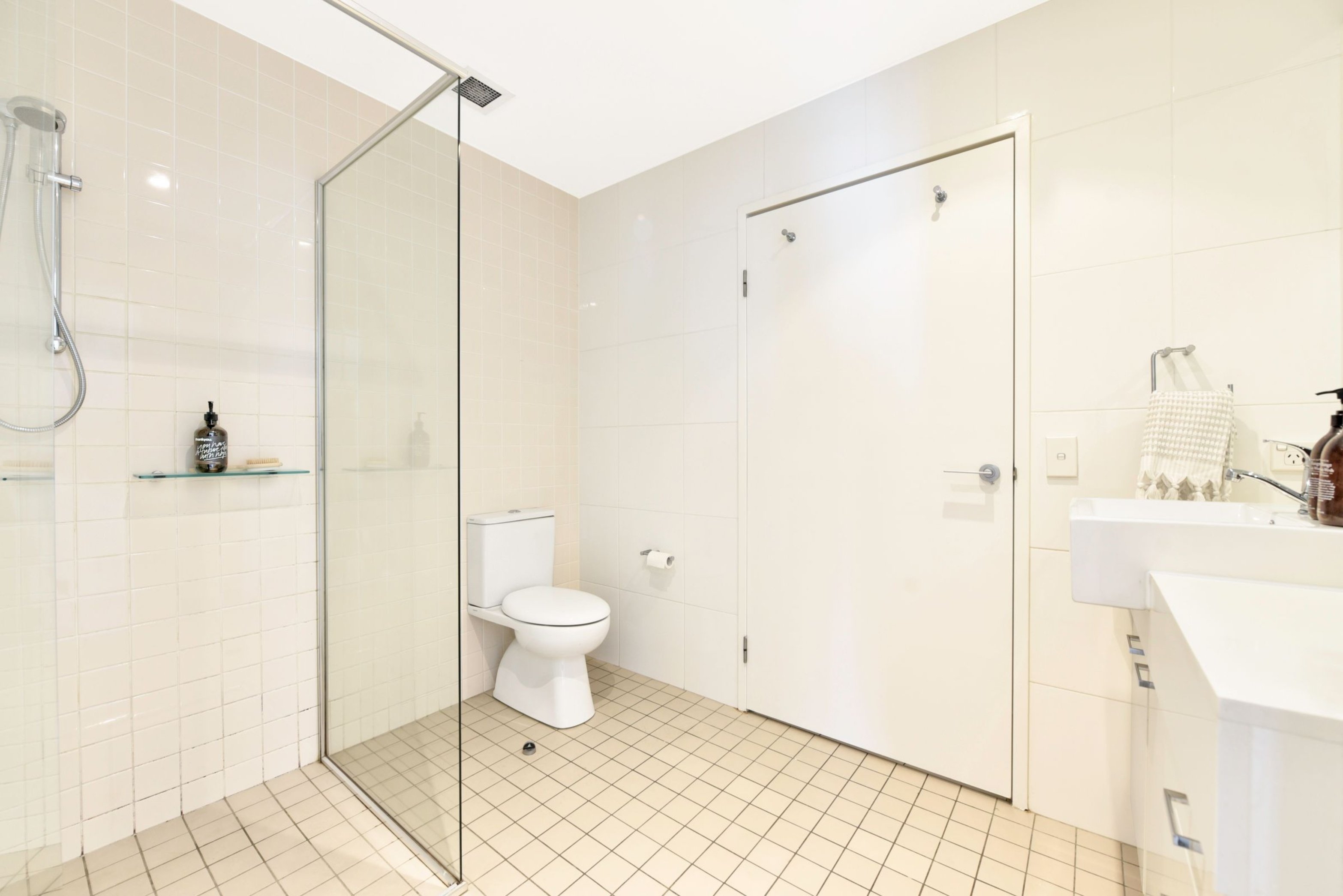 453/5 Baywater Drive, Wentworth Point Sold by Chidiac Realty - image 9