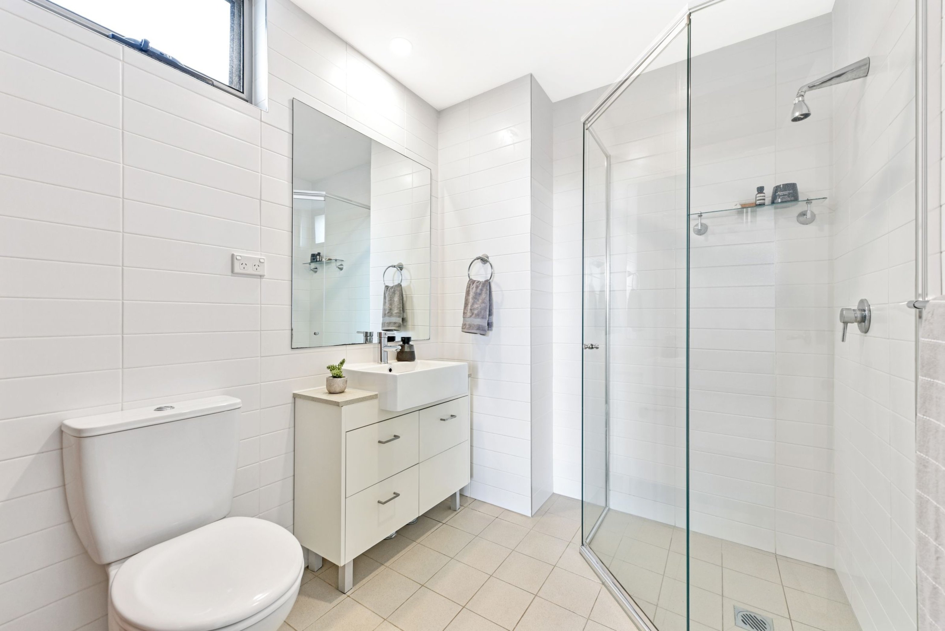 412/37 Amalfi Drive, Wentworth Point Sold by Chidiac Realty - image 7