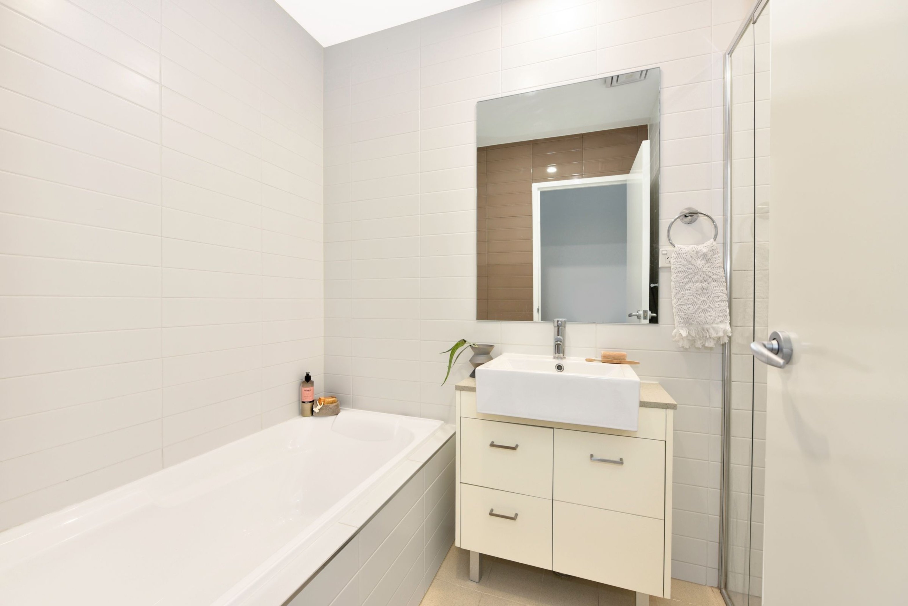 412/37 Amalfi Drive, Wentworth Point Sold by Chidiac Realty - image 9