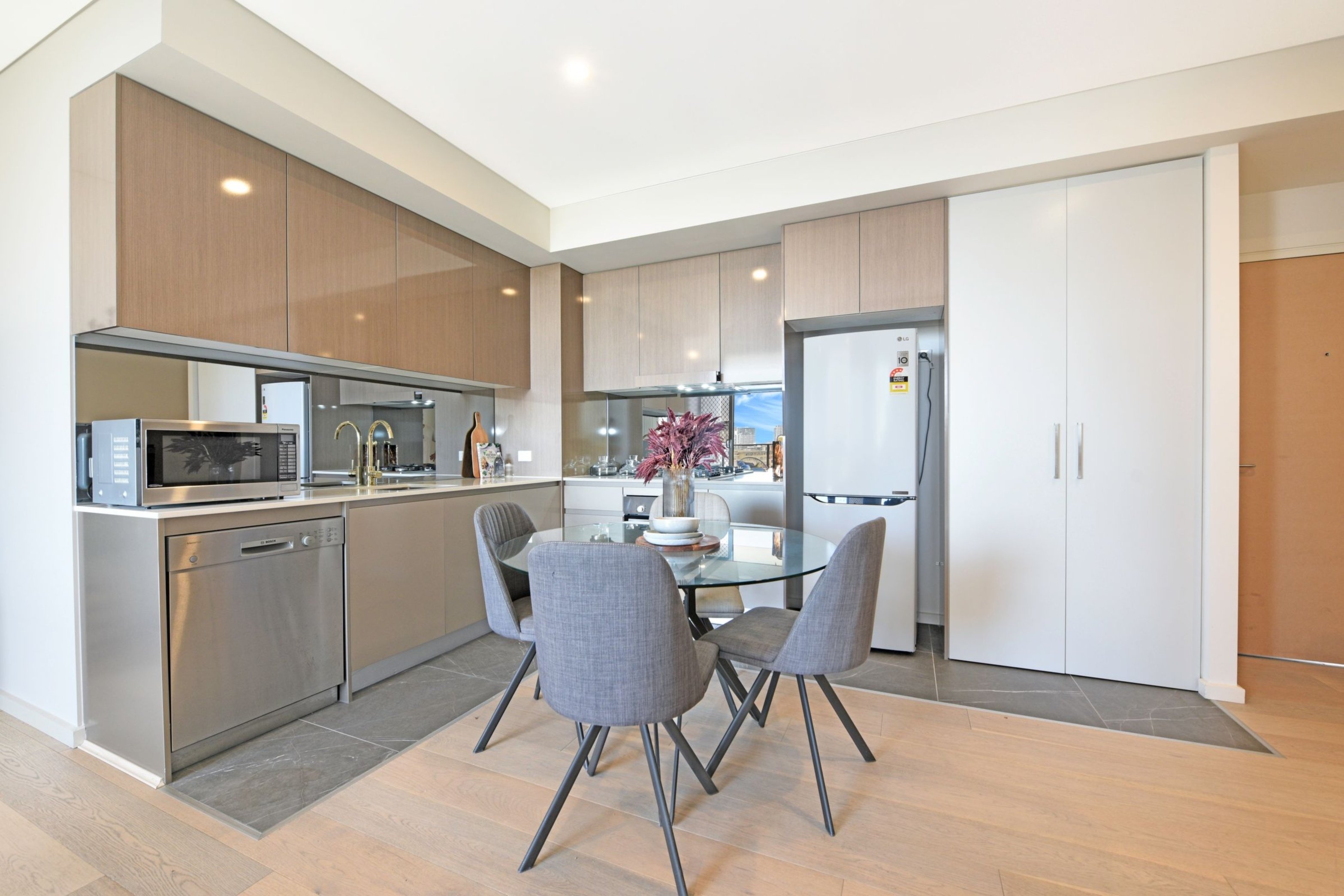 13076/17 Amalfi Drive, Wentworth Point Sold by Chidiac Realty - image 3