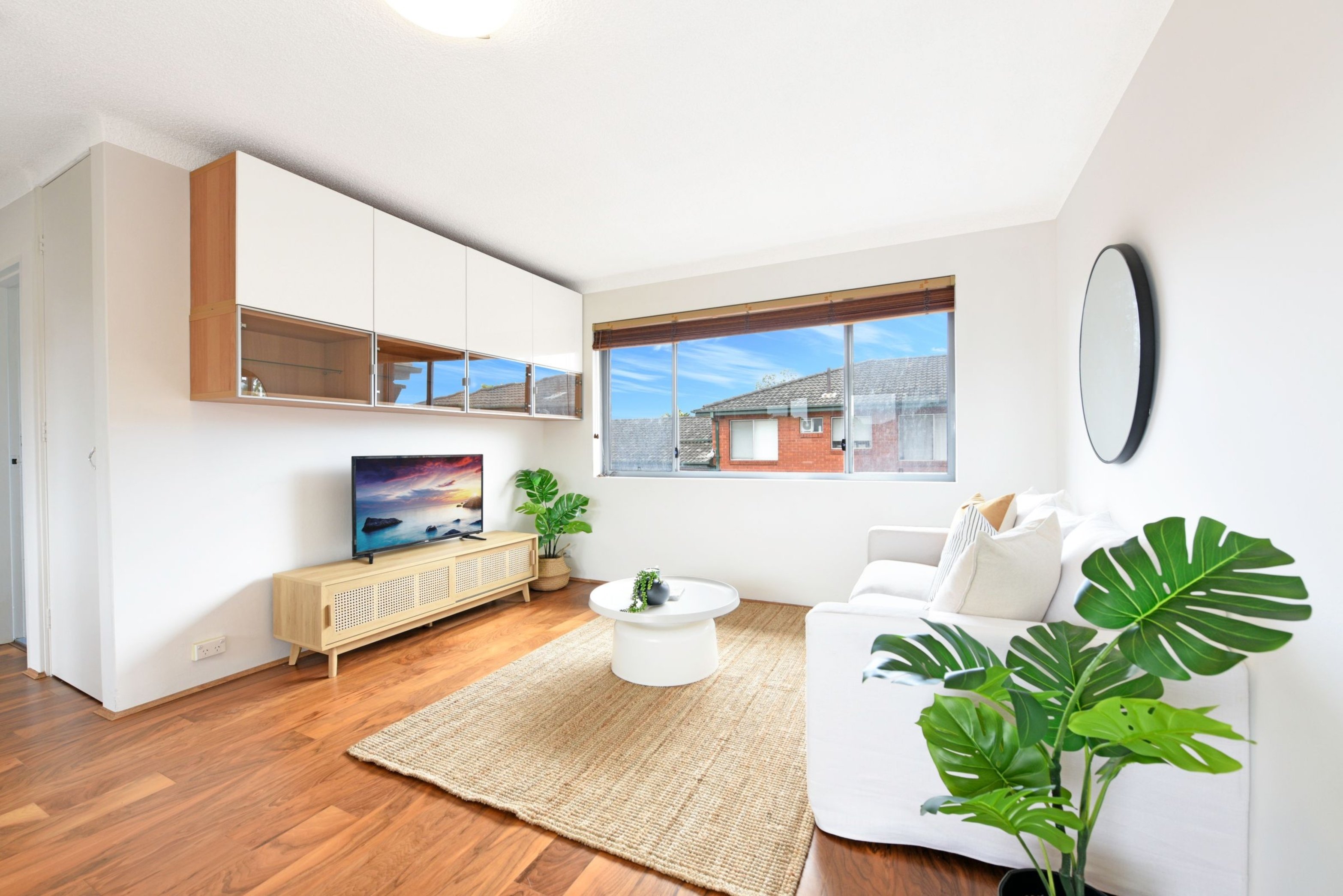 34/21-27 Meadow Crescent, Meadowbank Sold by Chidiac Realty - image 1