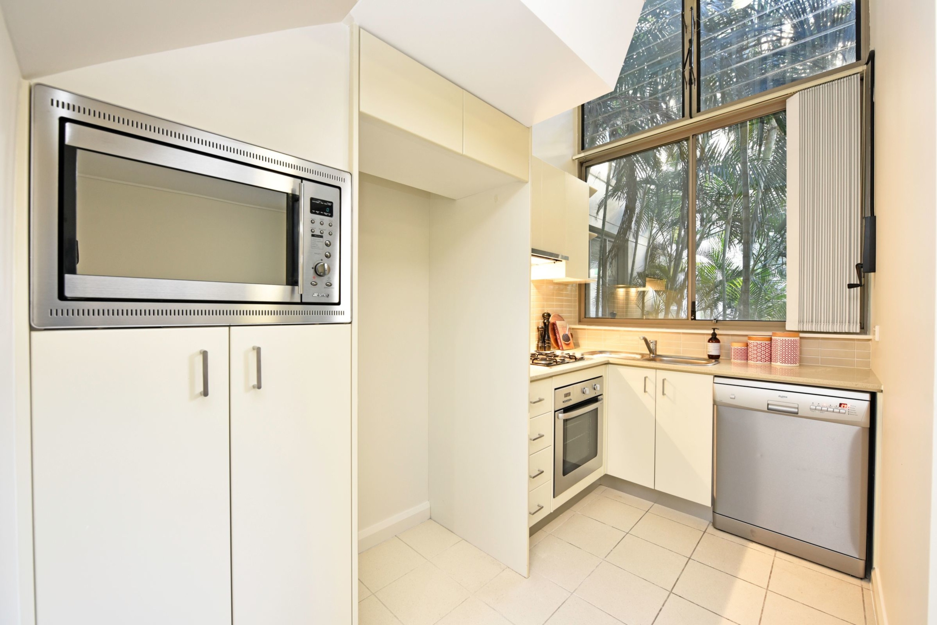 301/19 Hill Road, Wentworth Point Sold by Chidiac Realty - image 4