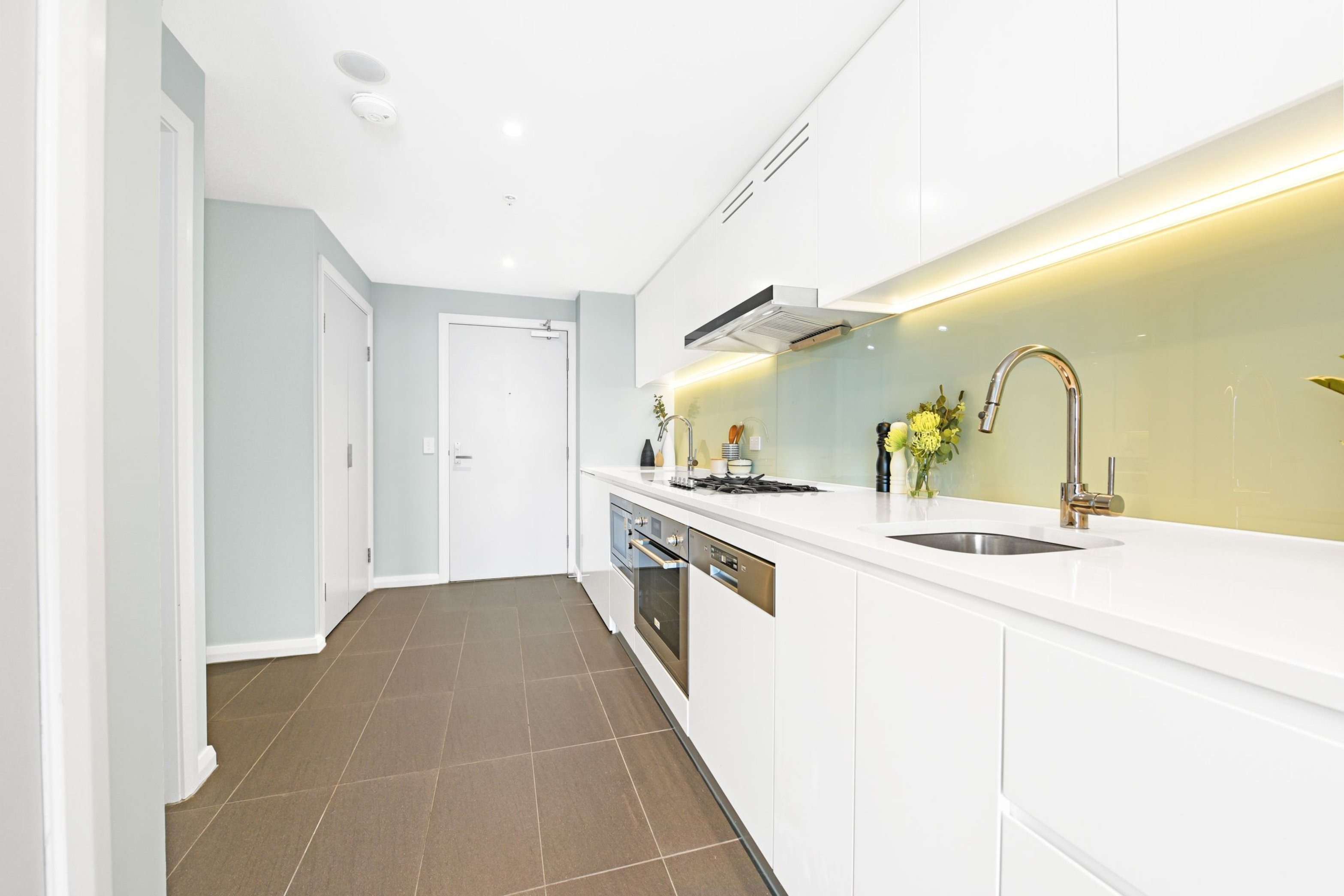 802/2 Waterways Street, Wentworth Point Sold by Chidiac Realty - image 4