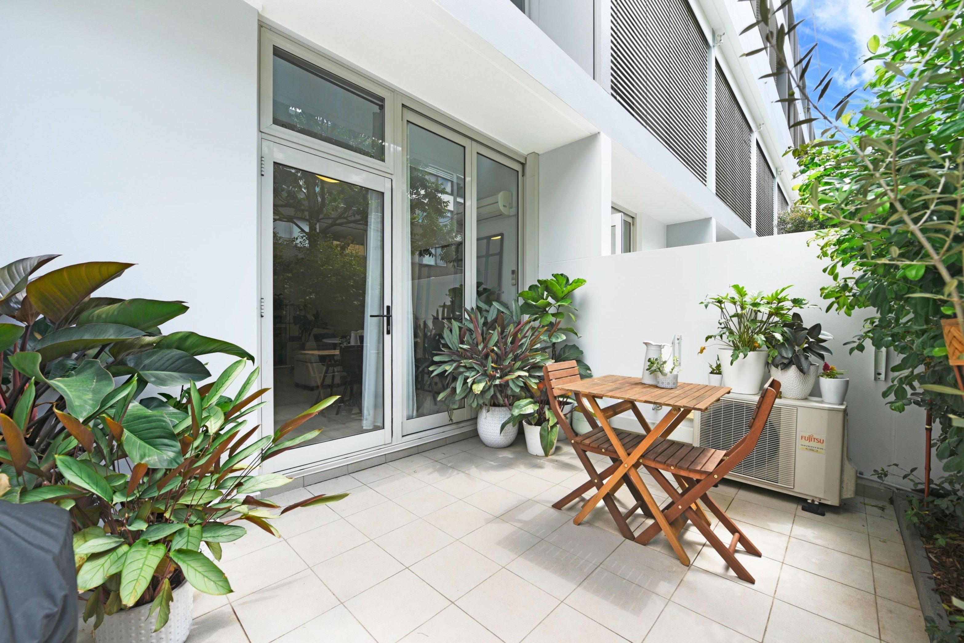 131/3 Savona Drive, Wentworth Point Sold by Chidiac Realty - image 1