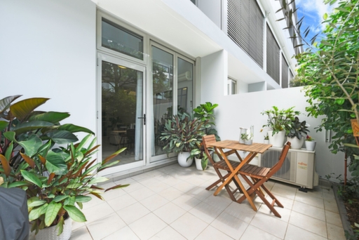 131/3 Savona Drive, Wentworth Point Sold by Chidiac Realty
