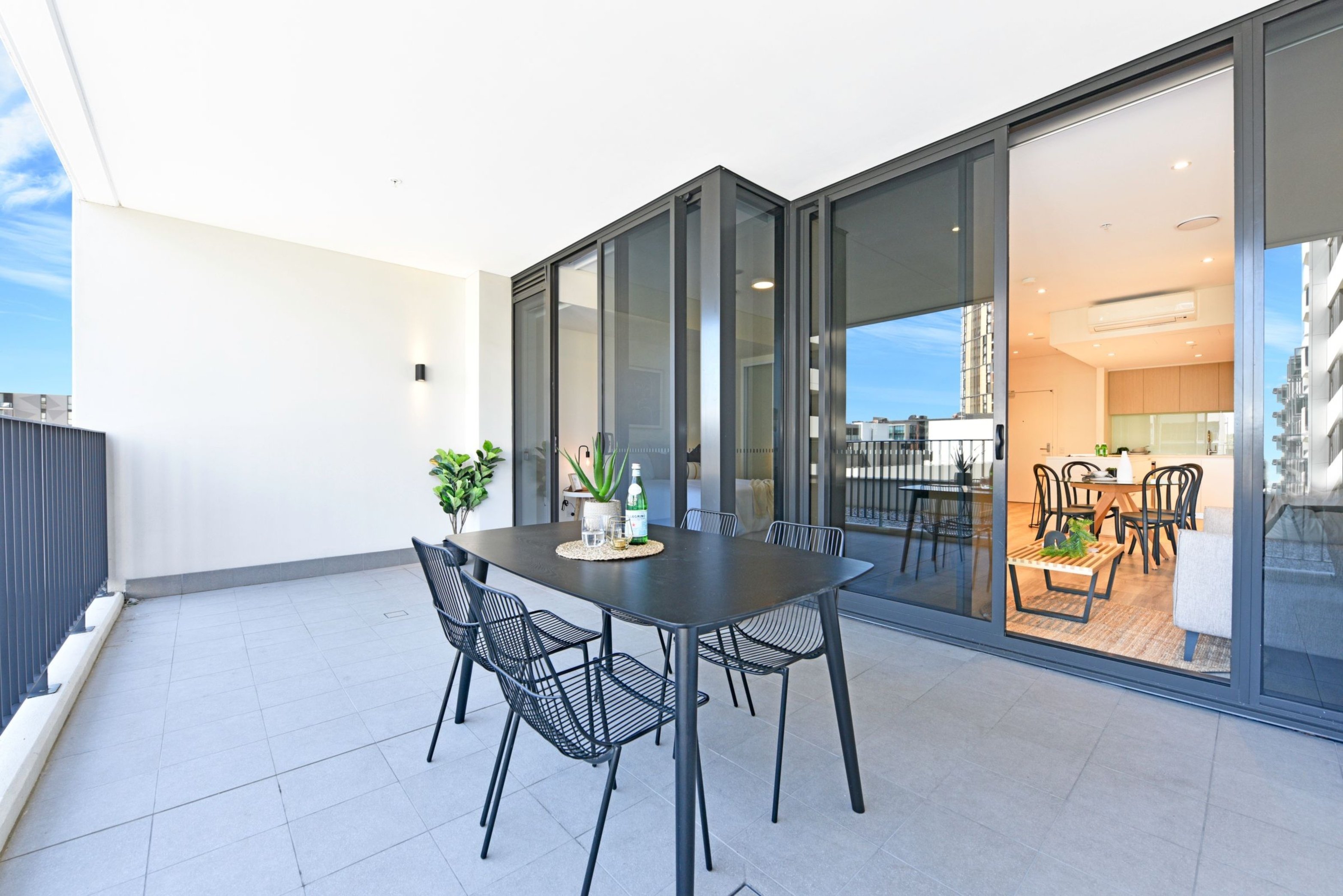 506/3 Footbridge Boulevard, Wentworth Point Sold by Chidiac Realty - image 1