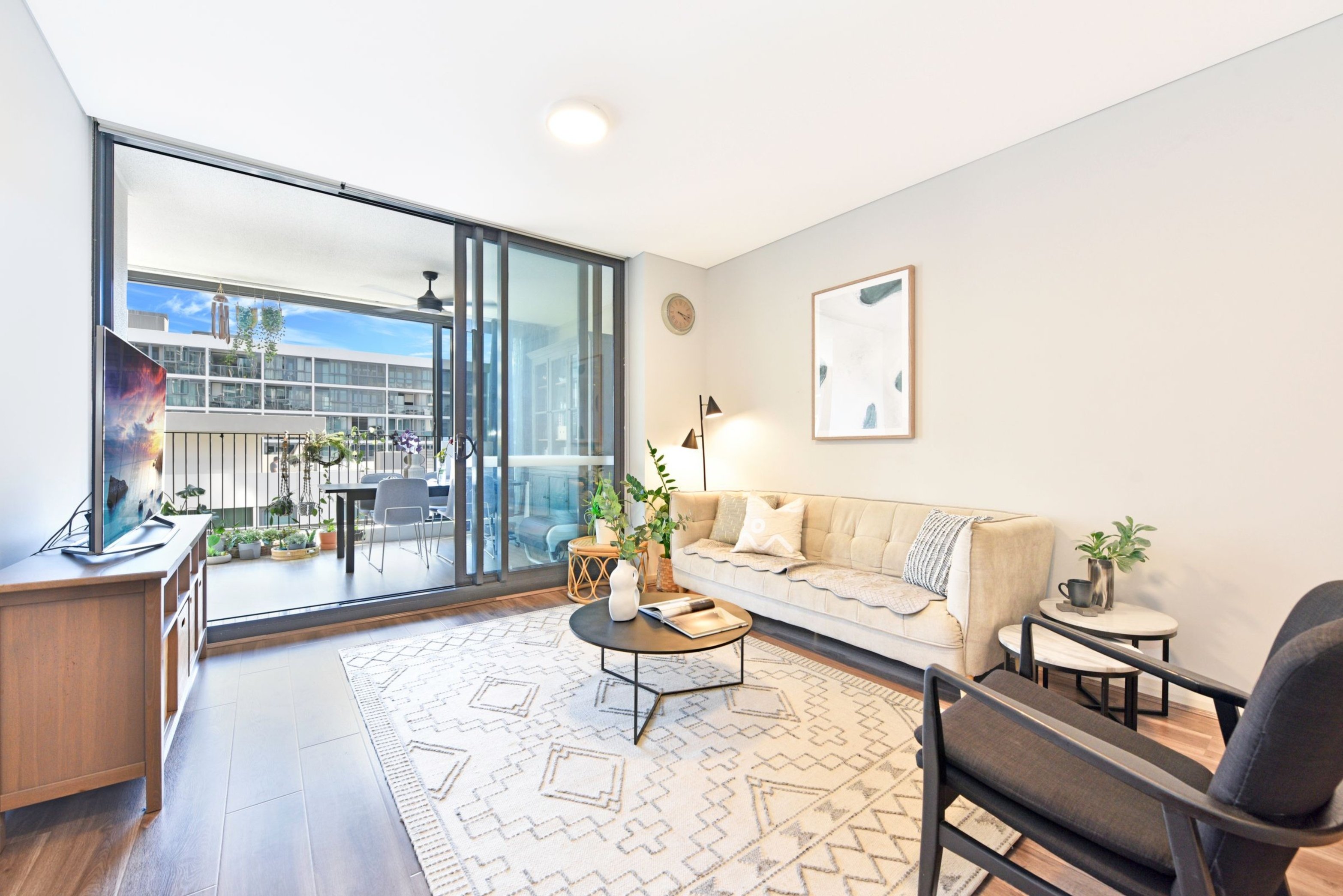 605/1 Park Street North, Wentworth Point Sold by Chidiac Realty - image 3