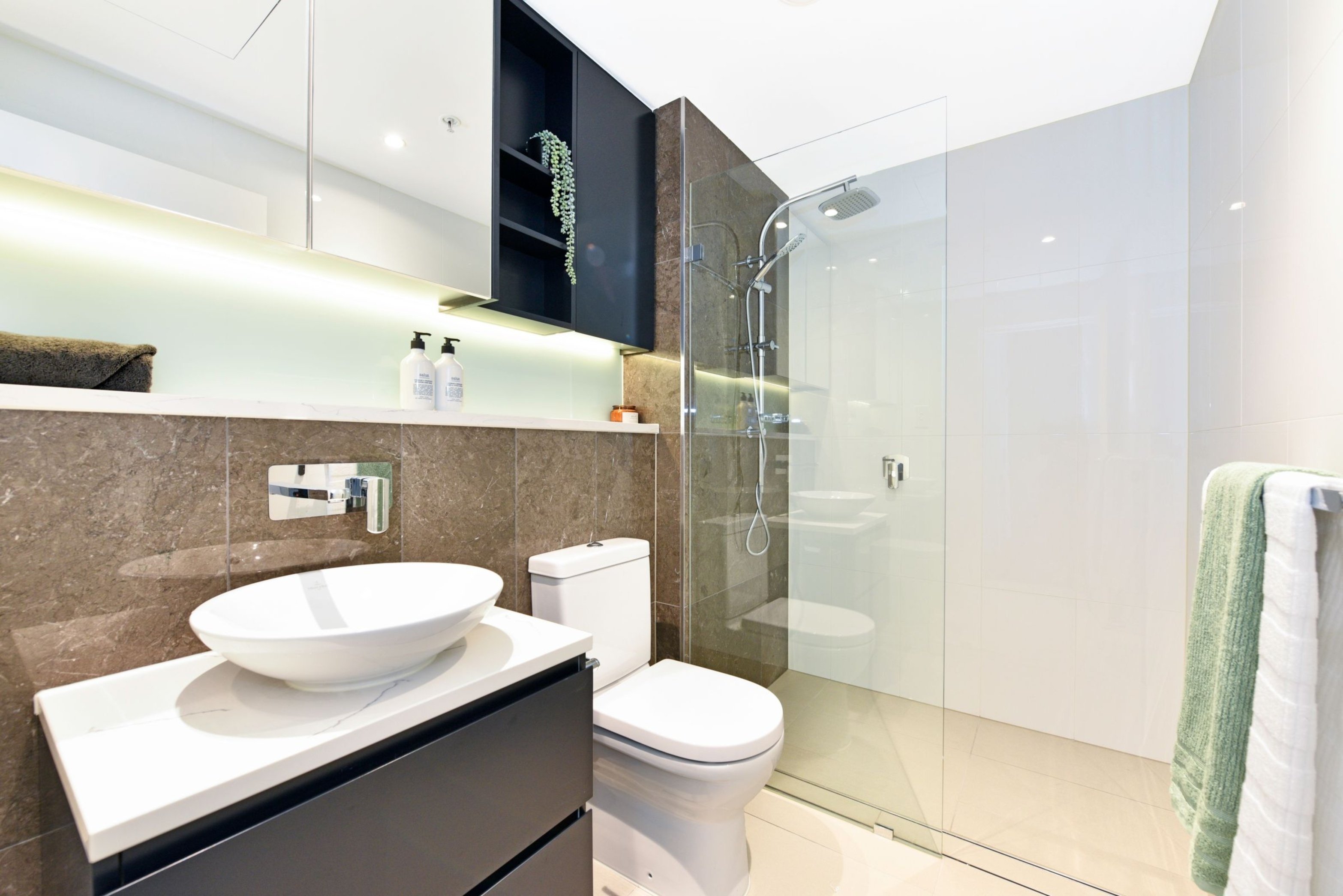 901/11 Wentworth Place, Wentworth Point Sold by Chidiac Realty - image 9