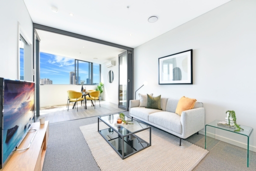 901/11 Wentworth Place, Wentworth Point Sold by Chidiac Realty