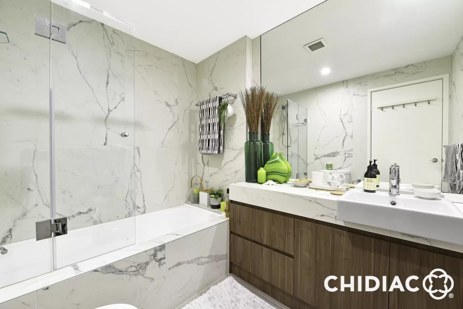 32/27 Bennelong Parkway, Wentworth Point Leased by Chidiac Realty - image 1