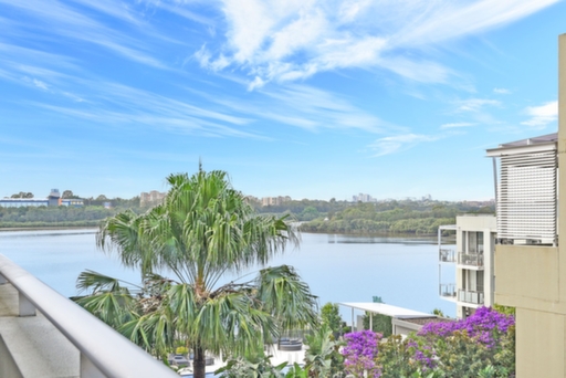 649/30 Baywater Drive, Wentworth Point Sold by Chidiac Realty