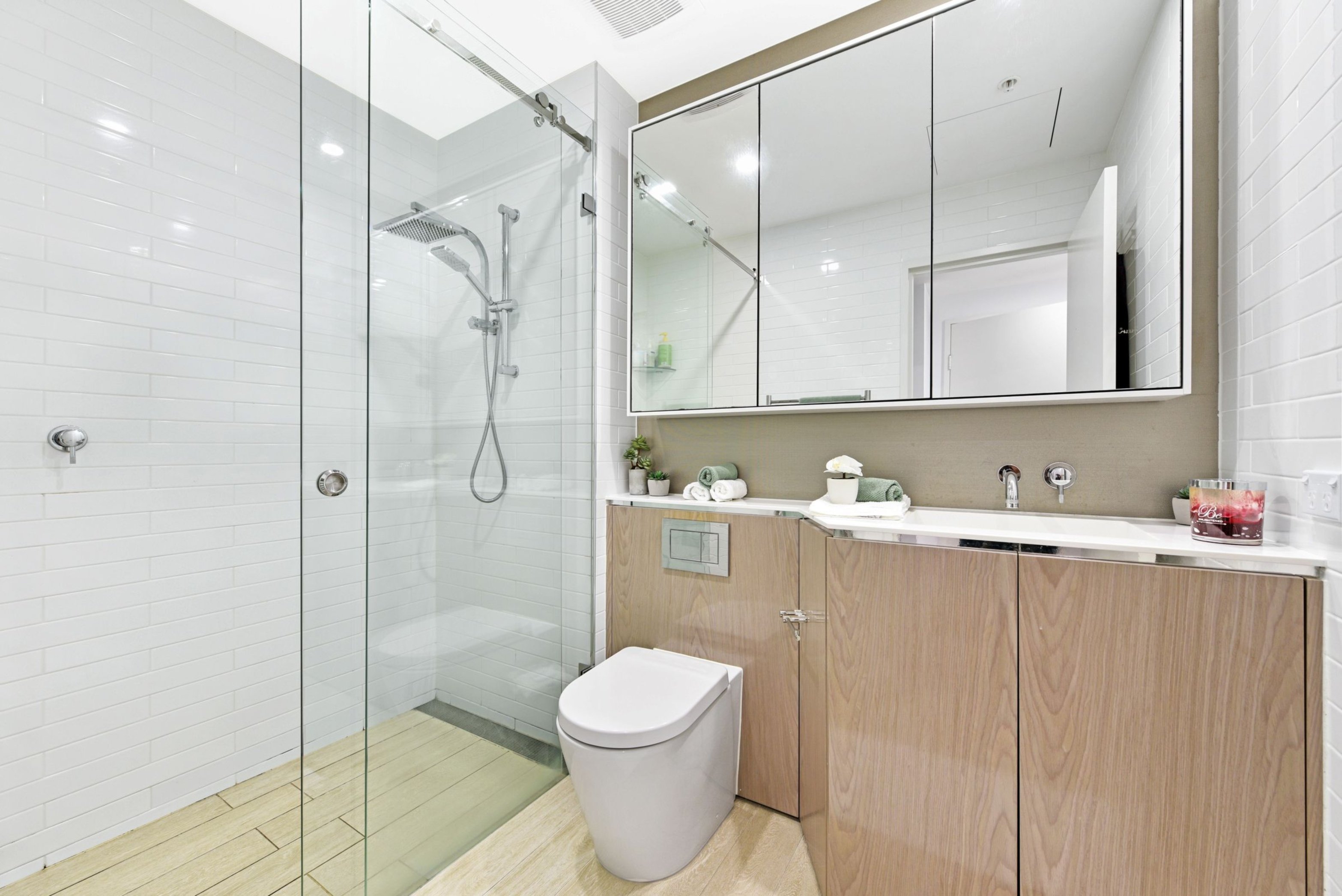 725/1C Burroway Road, Wentworth Point Sold by Chidiac Realty - image 9