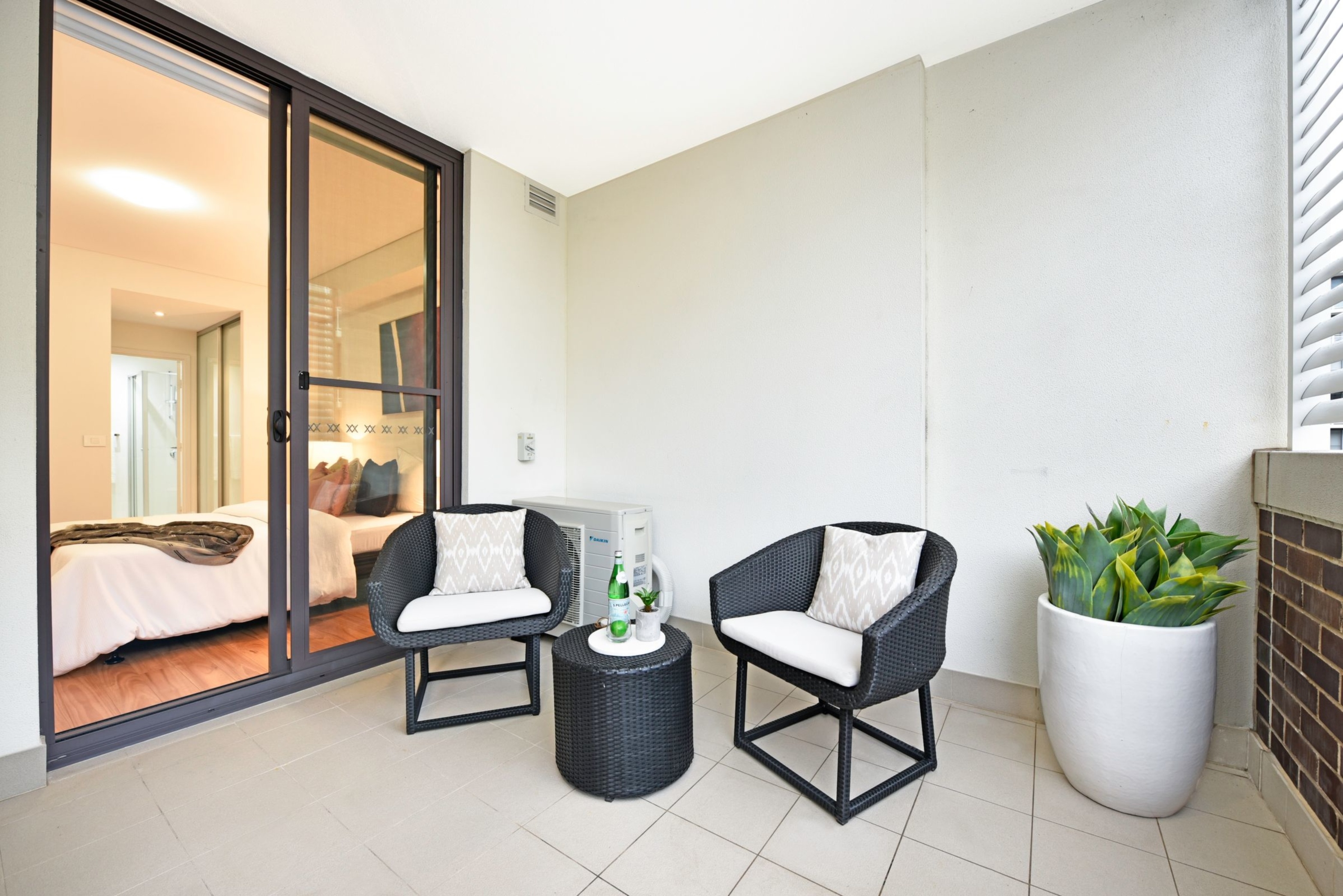 403/25 Hill Road, Wentworth Point Sold by Chidiac Realty - image 2