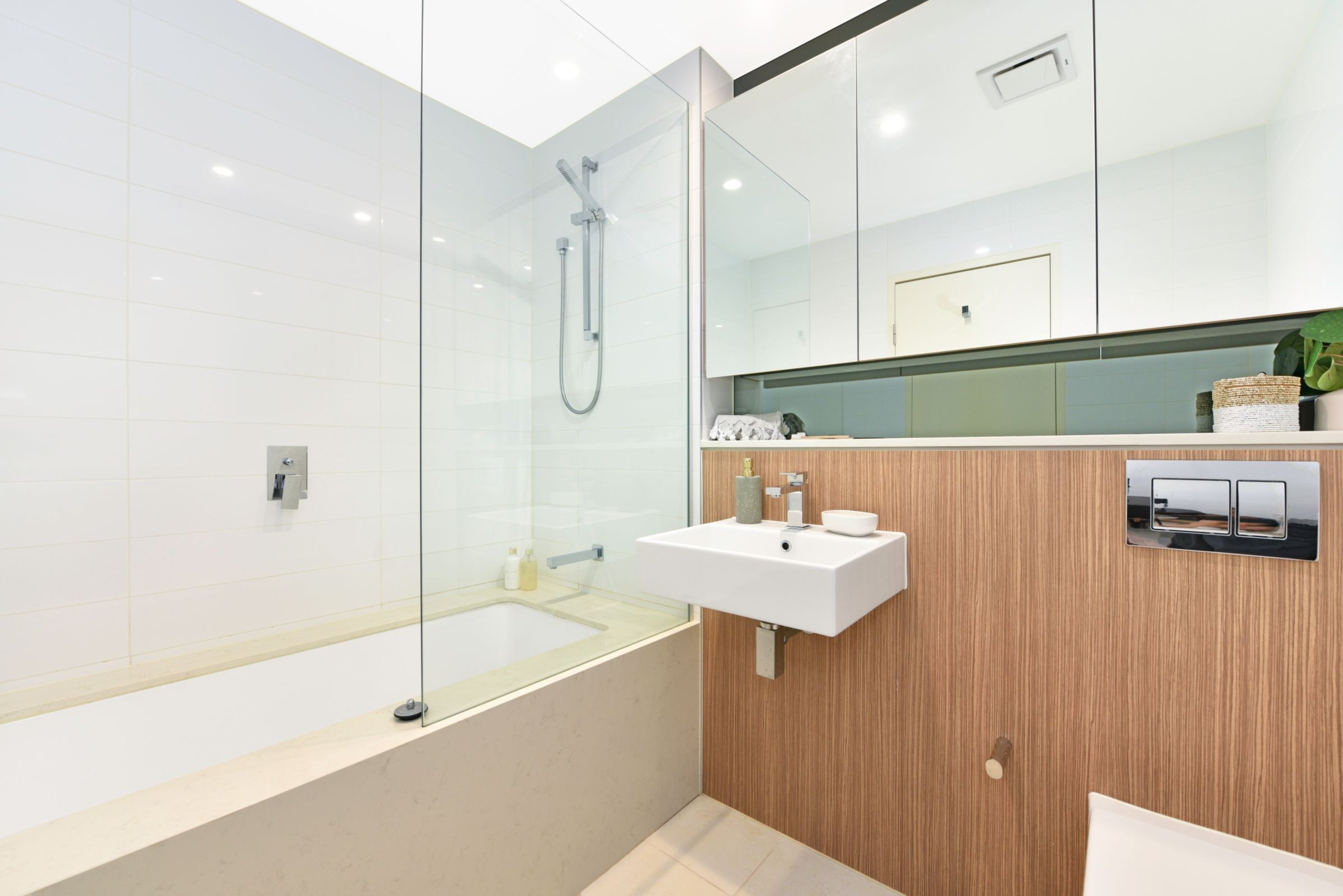 501/19 Verona Drive, Wentworth Point Sold by Chidiac Realty - image 6
