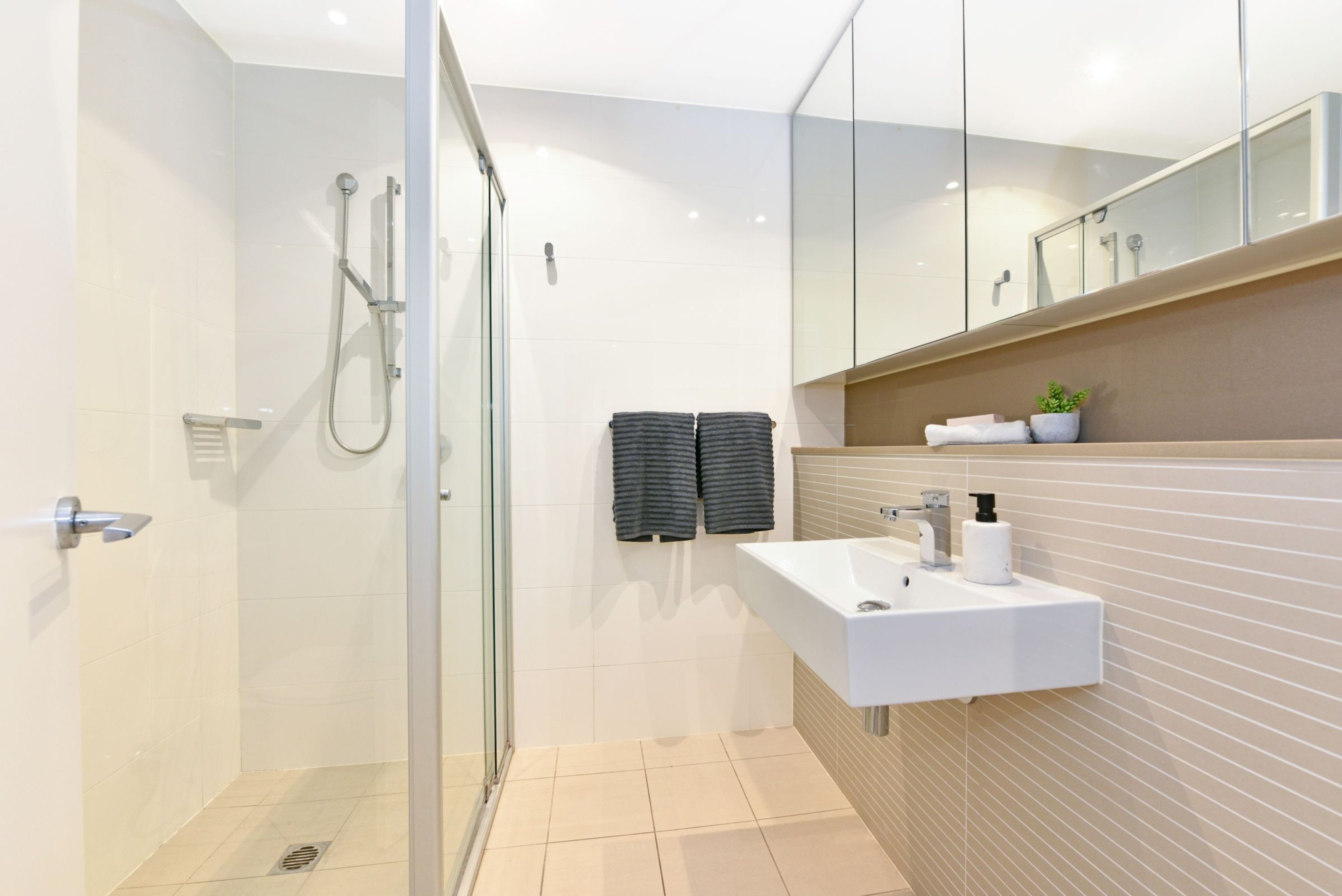 301/46 Amalfi Drive, Wentworth Point Sold by Chidiac Realty - image 7