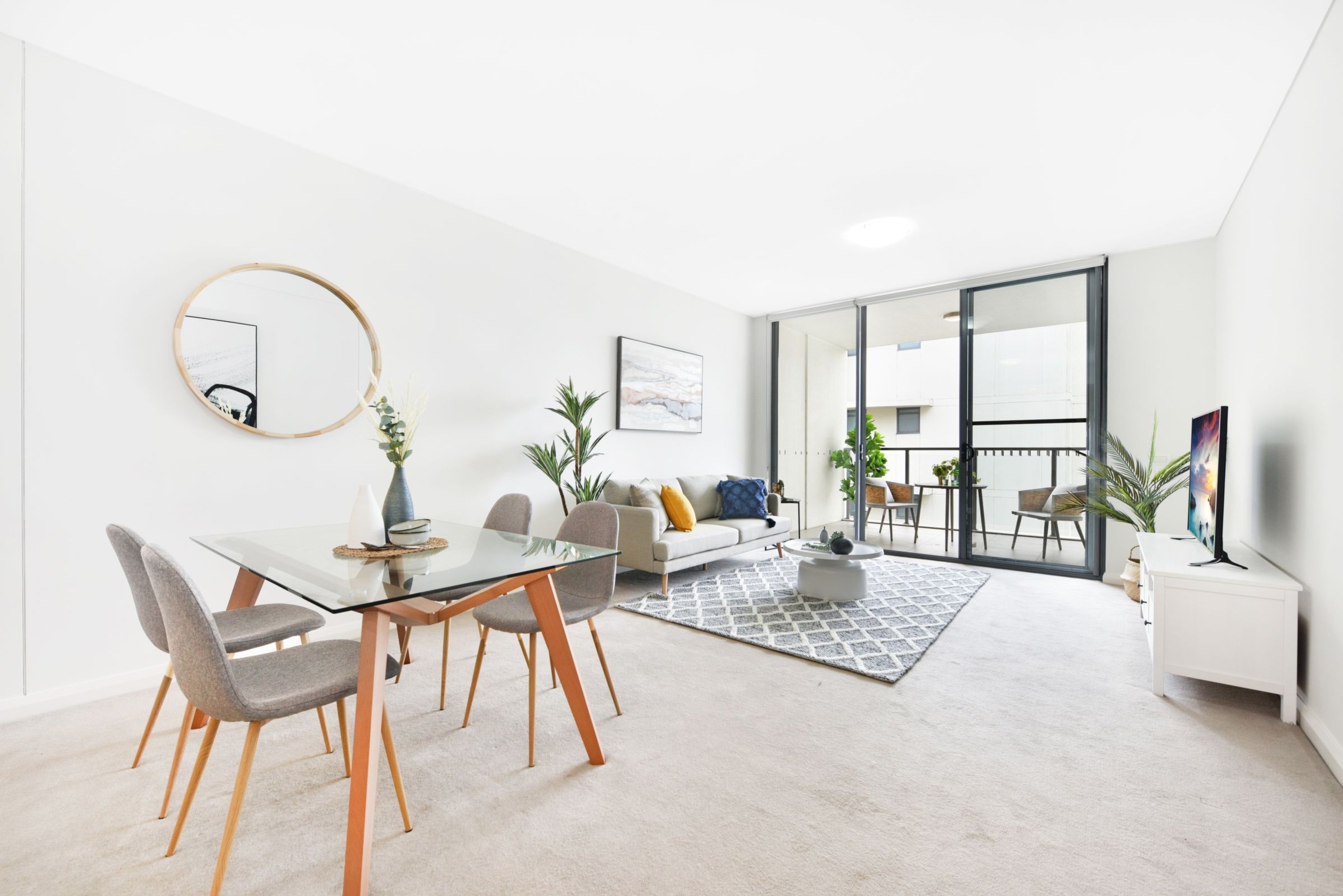 704/7 Stromboli Strait, Wentworth Point Sold by Chidiac Realty - image 3