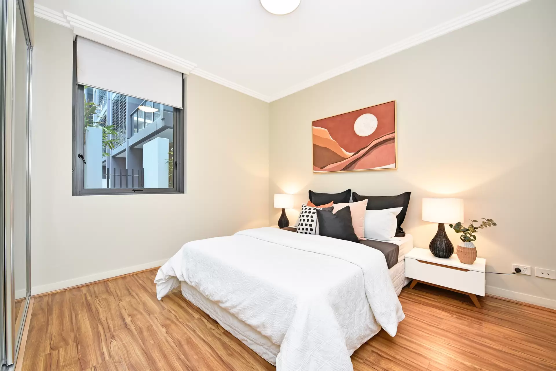 301/2 Park St North, Wentworth Point Sold by Chidiac Realty - image 1