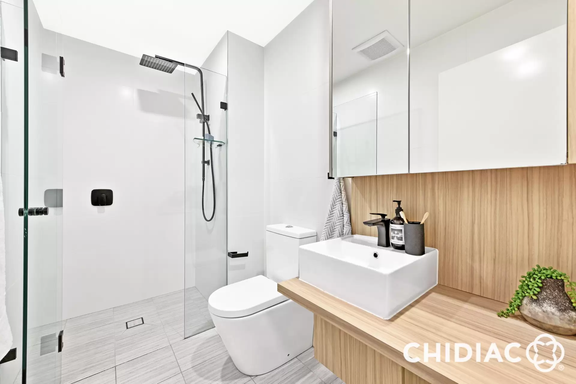 14/9 Carilla Street, Burwood Leased by Chidiac Realty - image 1