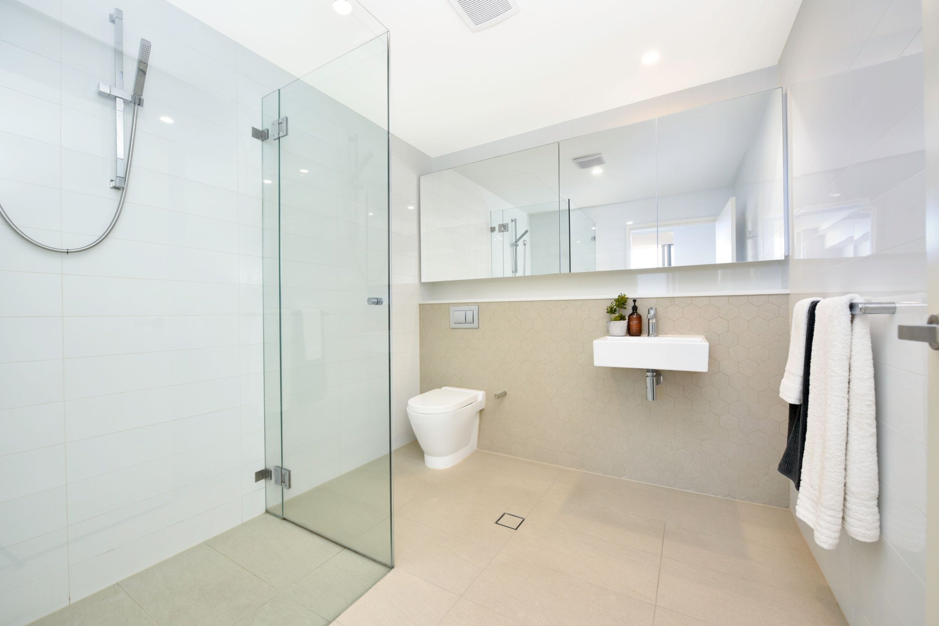 614/5 Verona Drive, Wentworth Point Sold by Chidiac Realty - image 6