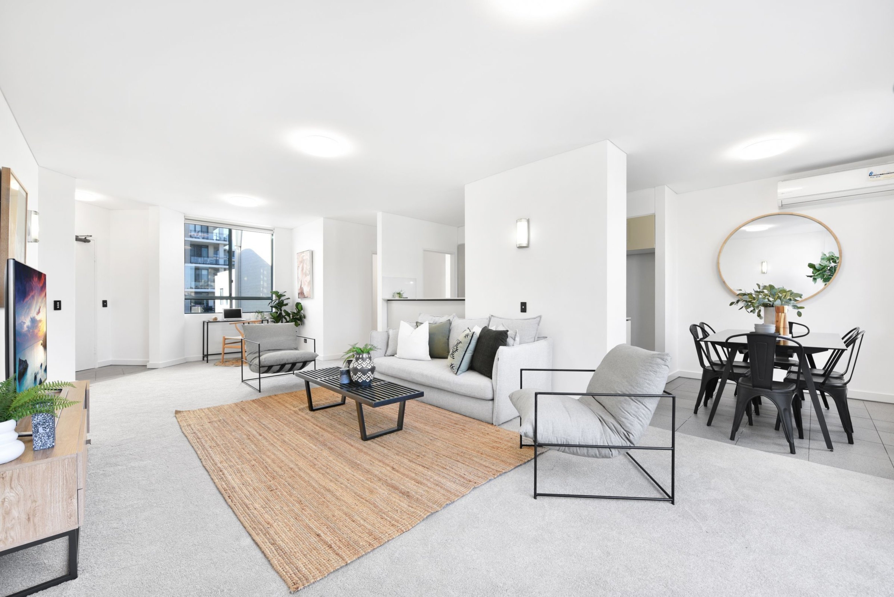 305/5 Stromboli Strait, Wentworth Point Sold by Chidiac Realty - image 1