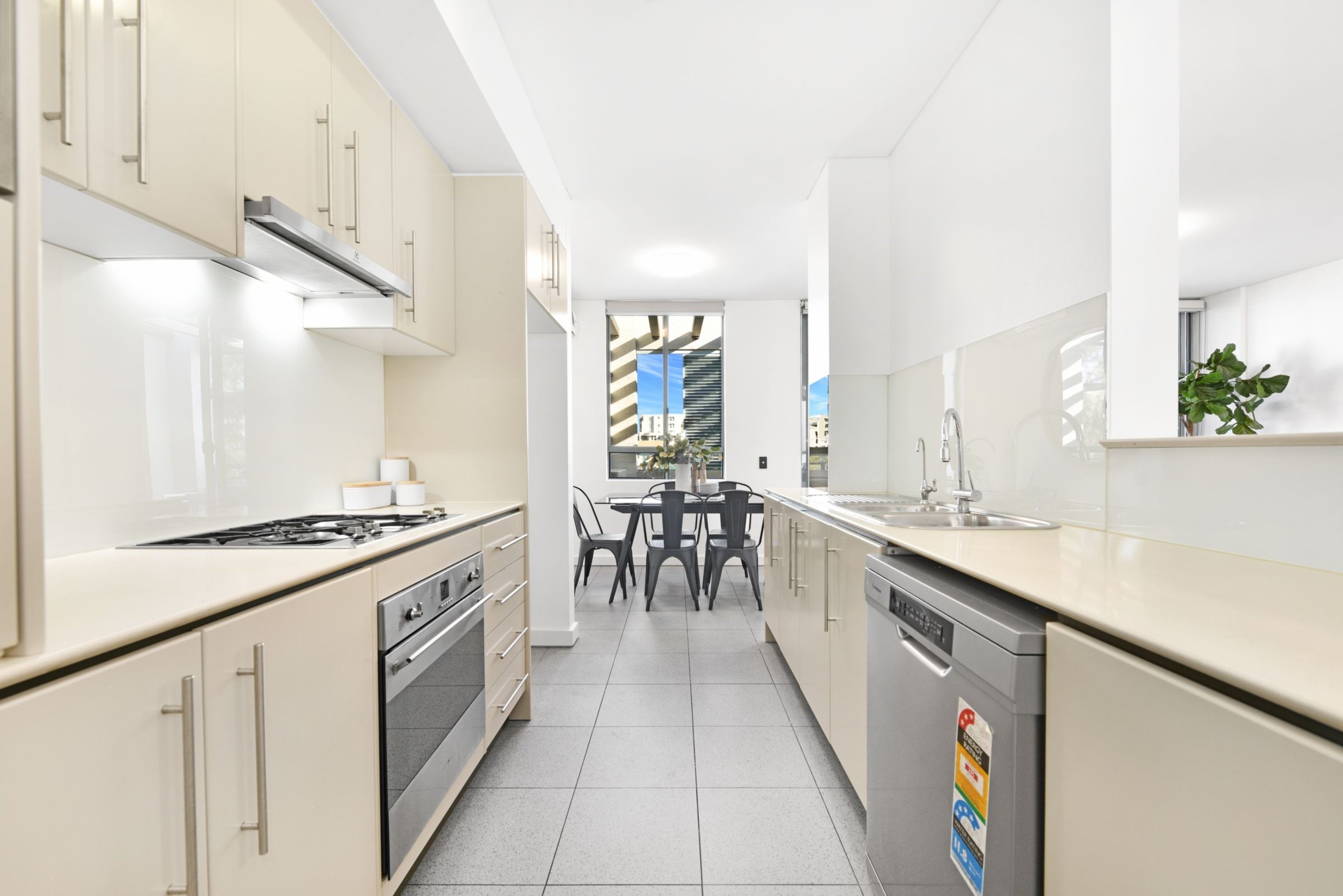 305/5 Stromboli Strait, Wentworth Point Sold by Chidiac Realty - image 4