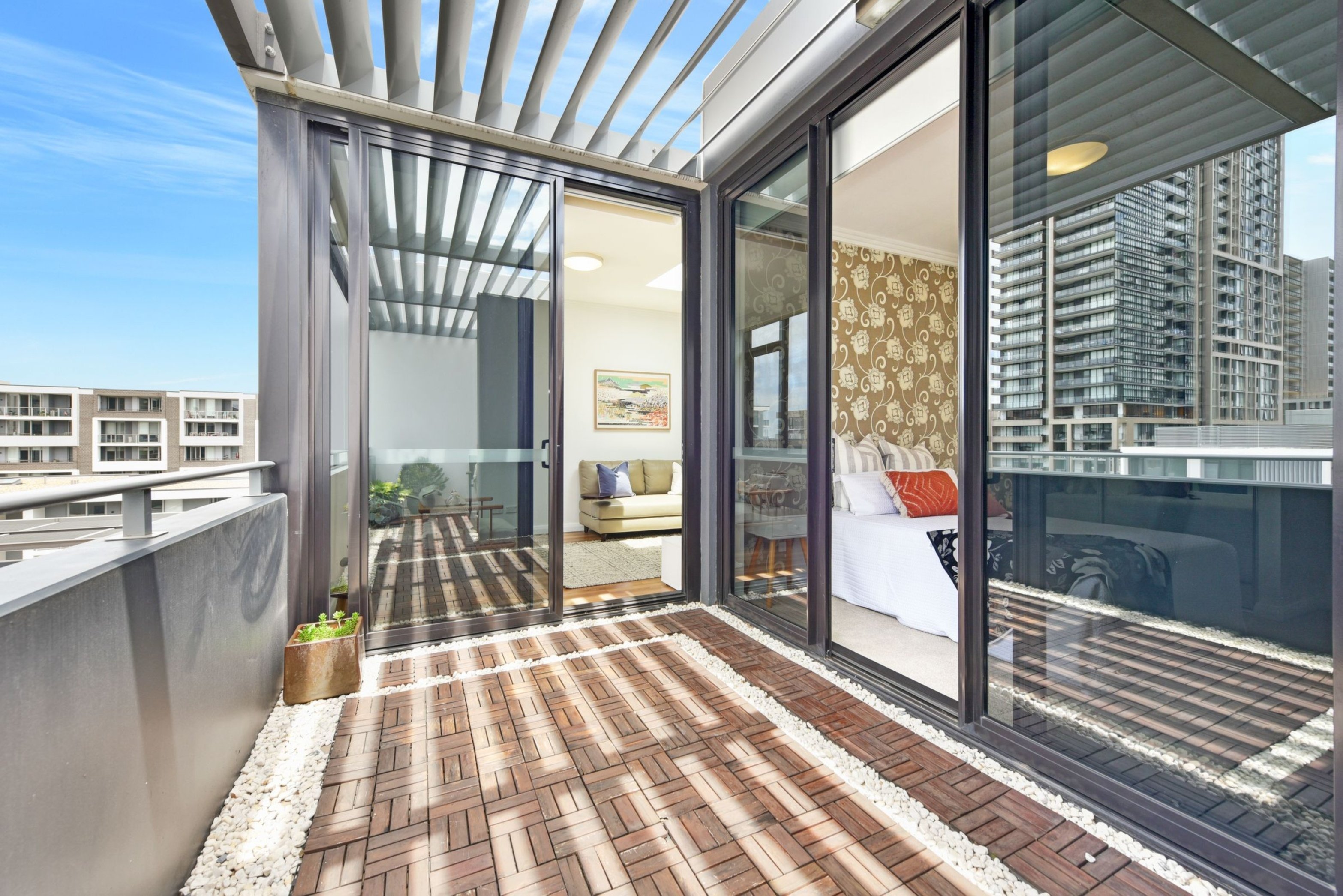 802/49 Hill Road, Wentworth Point Sold by Chidiac Realty - image 2
