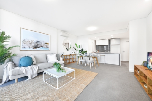 810/13 Verona Drive, Wentworth Point Sold by Chidiac Realty