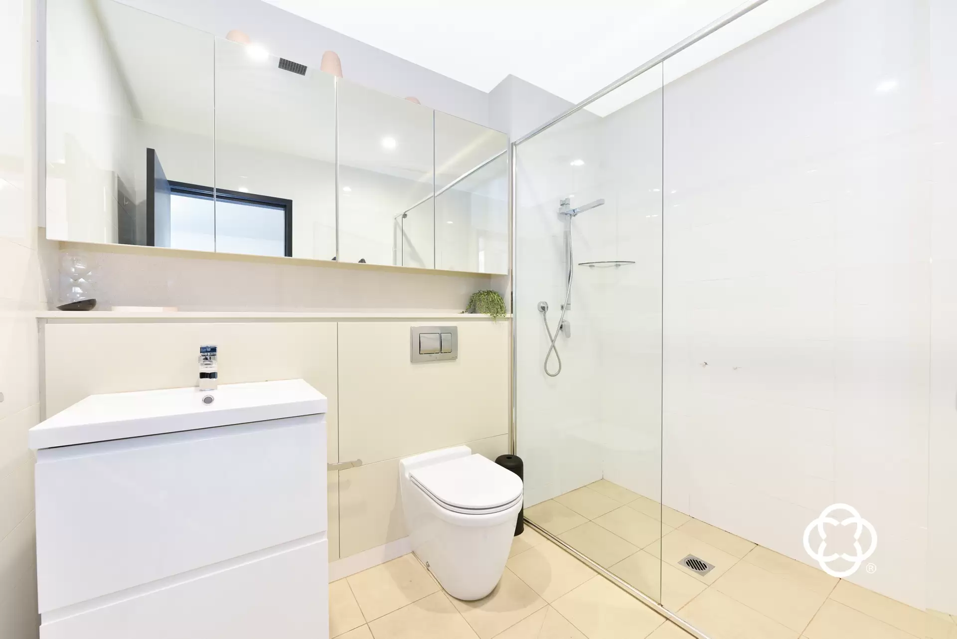 303/10 Savona Drive, Wentworth Point Leased by Chidiac Realty - image 1
