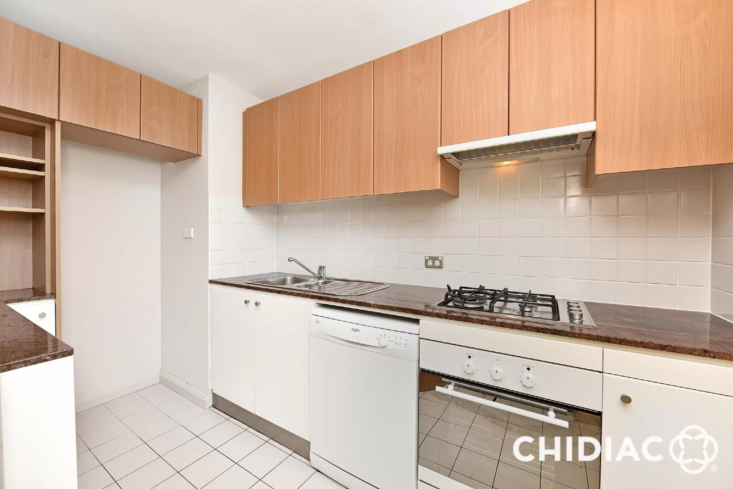 137/27 Bennelong Parkway, Wentworth Point Leased by Chidiac Realty - image 3