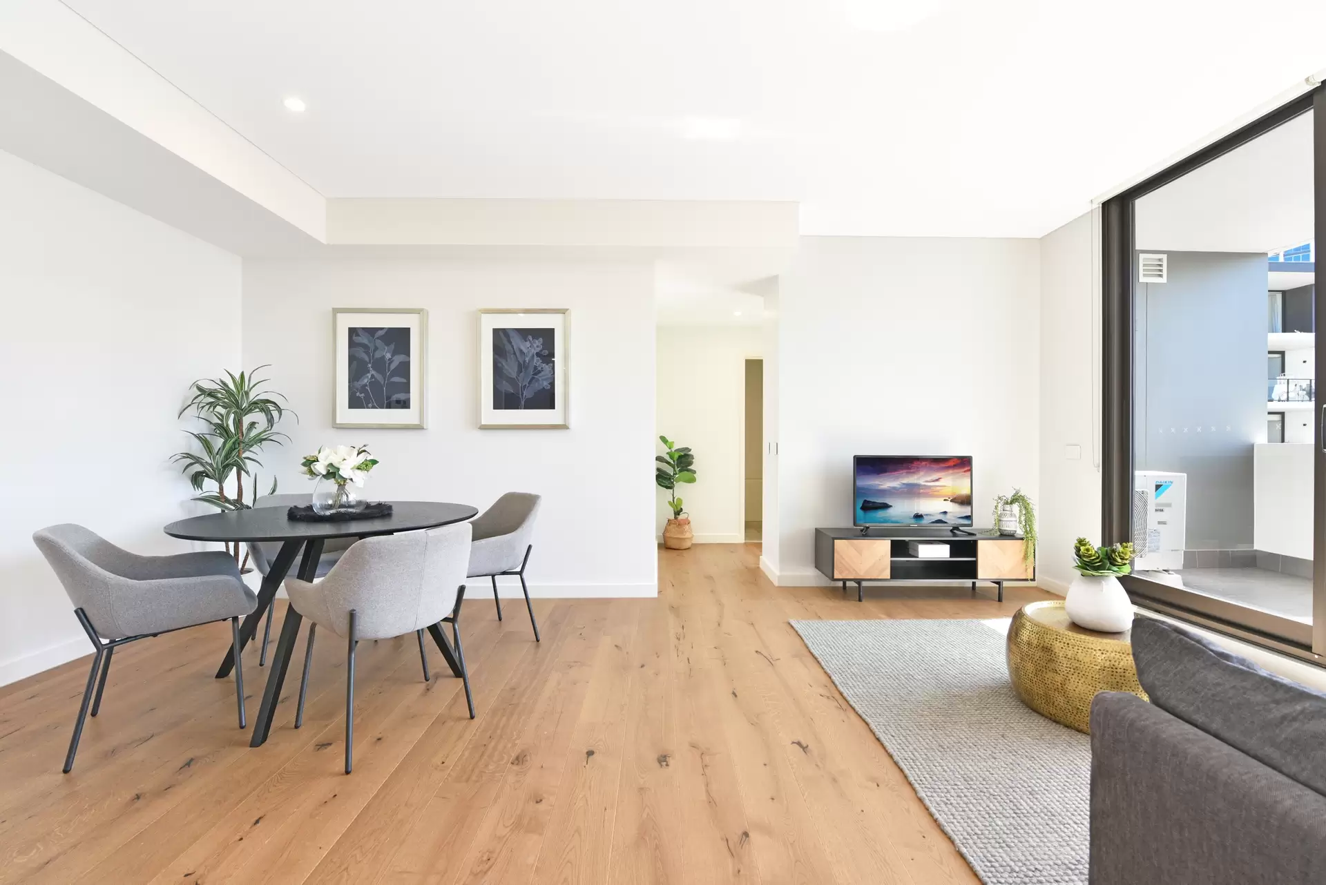 504/21 Verona Drive, Wentworth Point Sold by Chidiac Realty - image 1