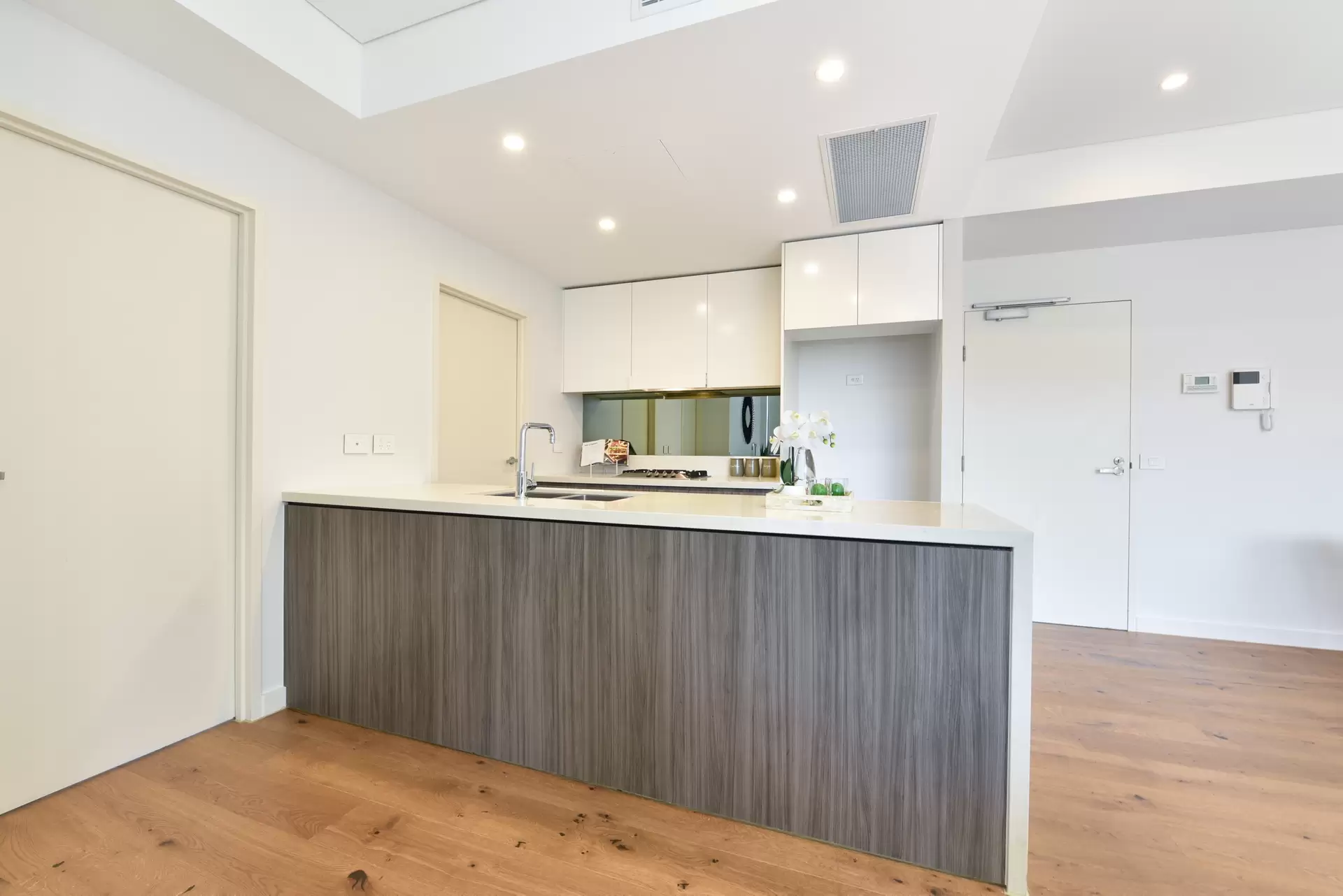 504/21 Verona Drive, Wentworth Point Sold by Chidiac Realty - image 1