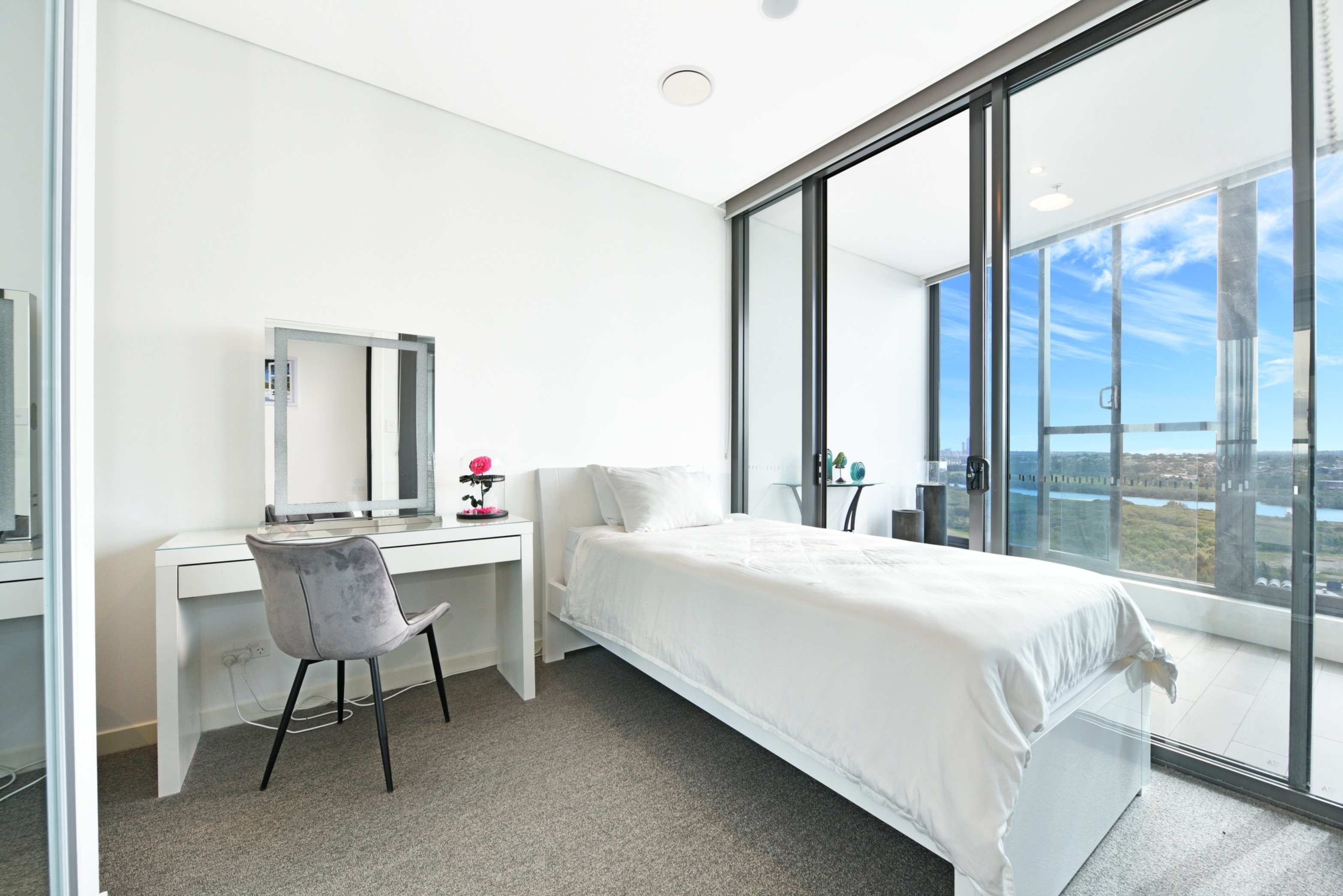 1914/11 Wentworth Place, Wentworth Point Sold by Chidiac Realty - image 6