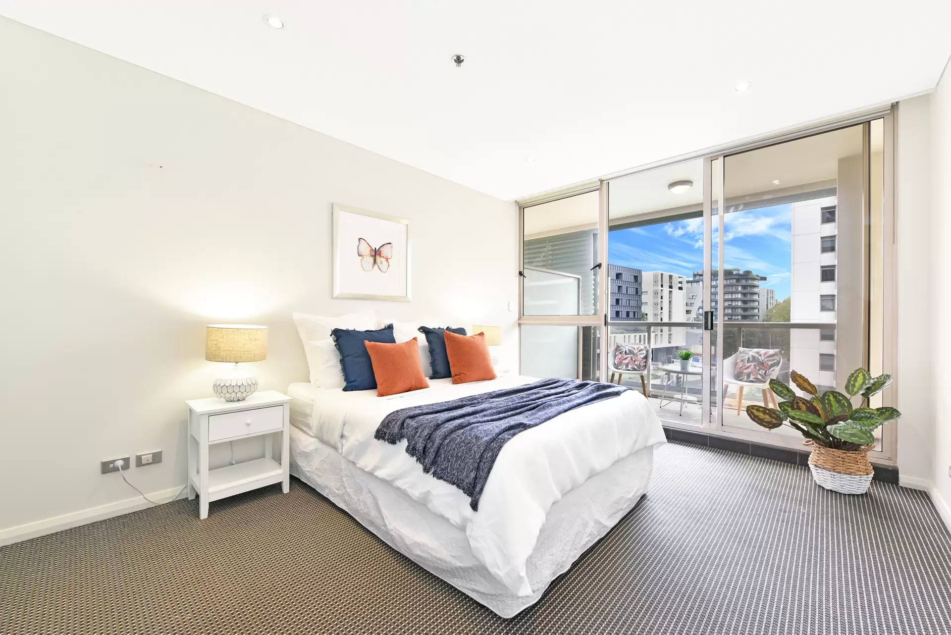 283/8 Lachlan Street, Waterloo Sold by Chidiac Realty - image 1