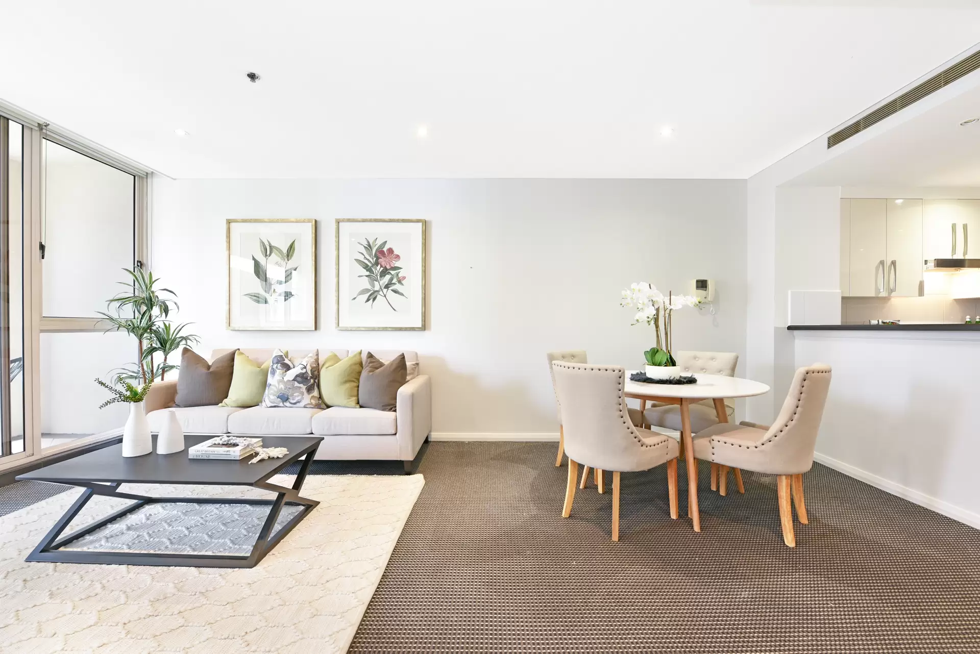 283/8 Lachlan Street, Waterloo Sold by Chidiac Realty - image 1