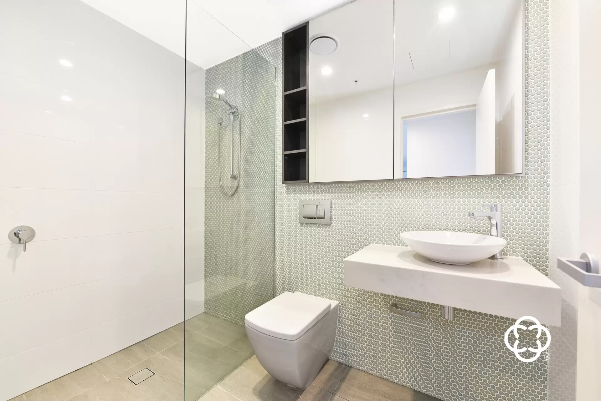101/46 Savona Drive, Wentworth Point Leased by Chidiac Realty - image 1