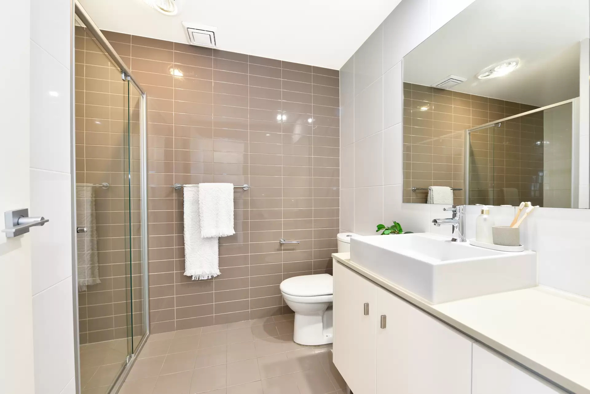 324/3 Stromboli Strait, Wentworth Point Sold by Chidiac Realty - image 1