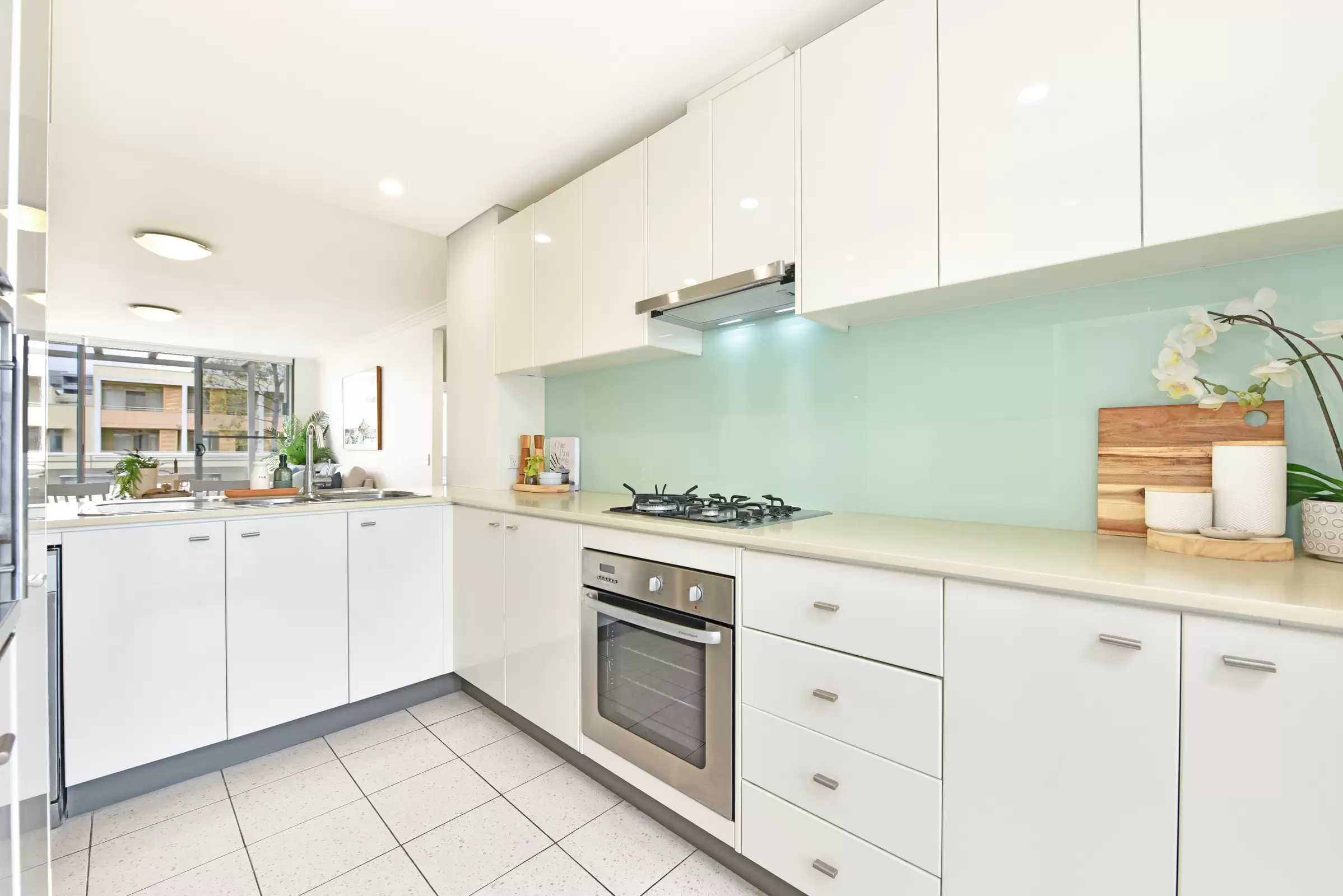 324/3 Stromboli Strait, Wentworth Point Sold by Chidiac Realty - image 4