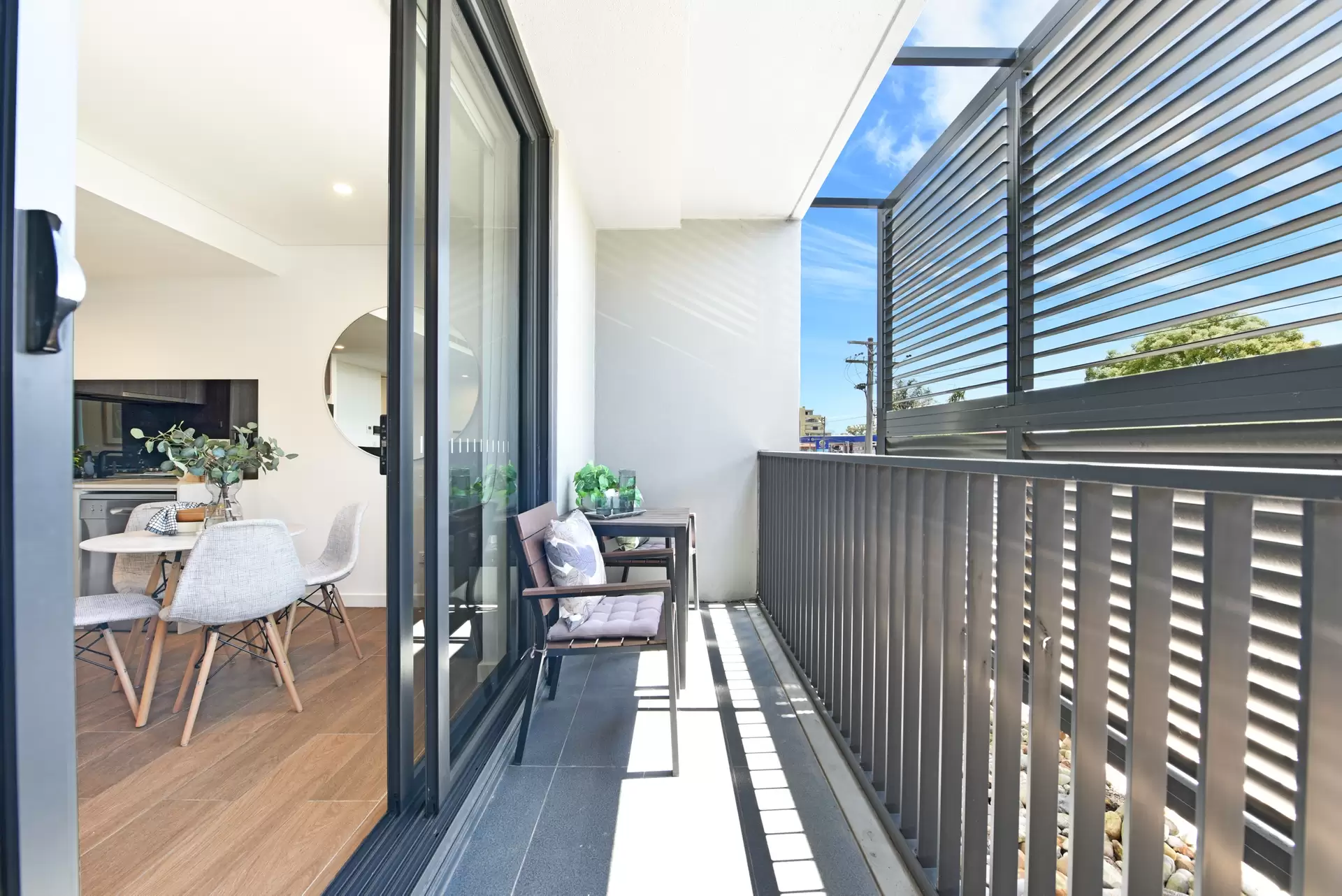 8/548-568 Canterbury Road, Campsie Sold by Chidiac Realty - image 1