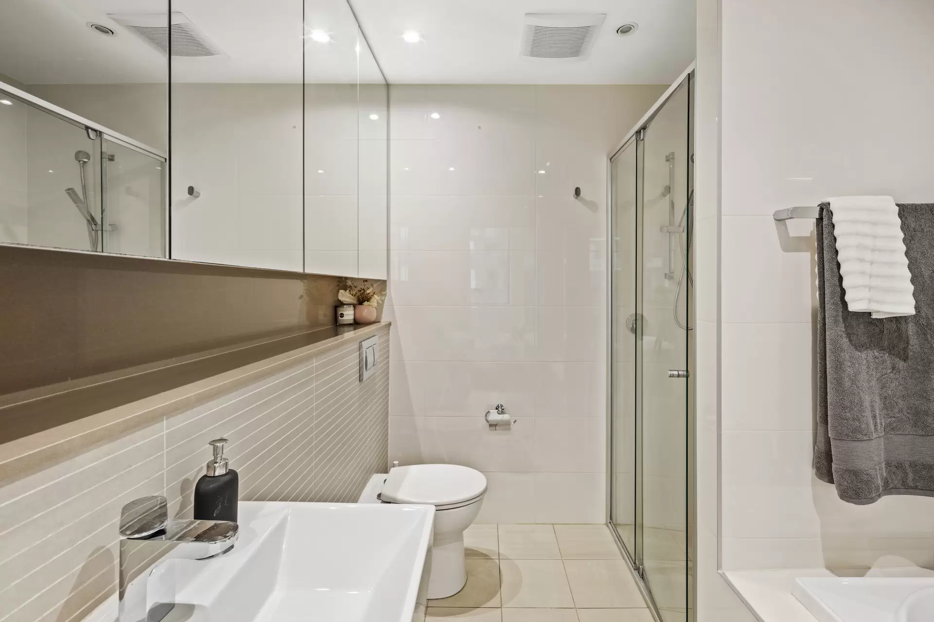 325/14 Baywater Drive, Wentworth Point Sold by Chidiac Realty - image 1