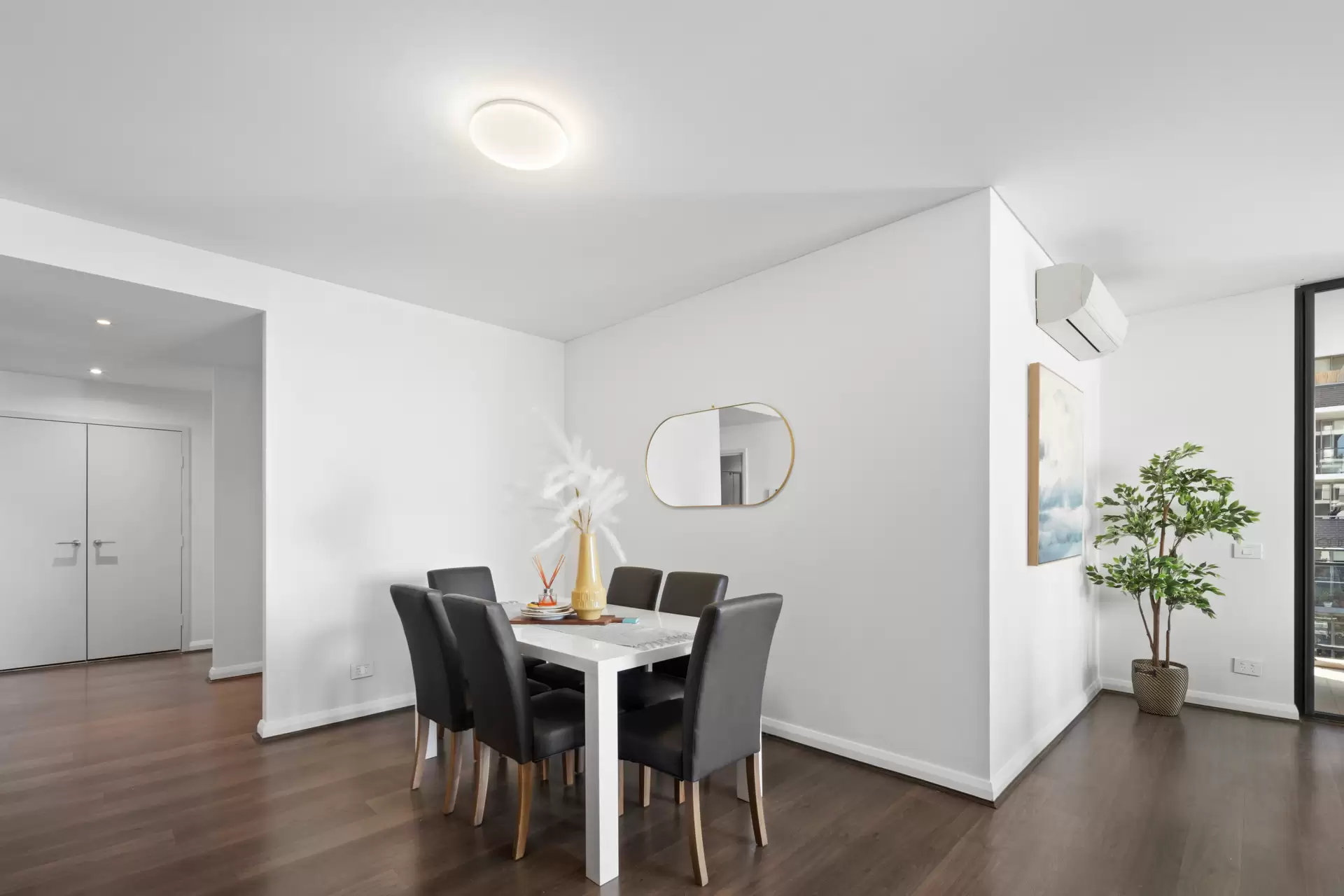325/14 Baywater Drive, Wentworth Point Sold by Chidiac Realty - image 1