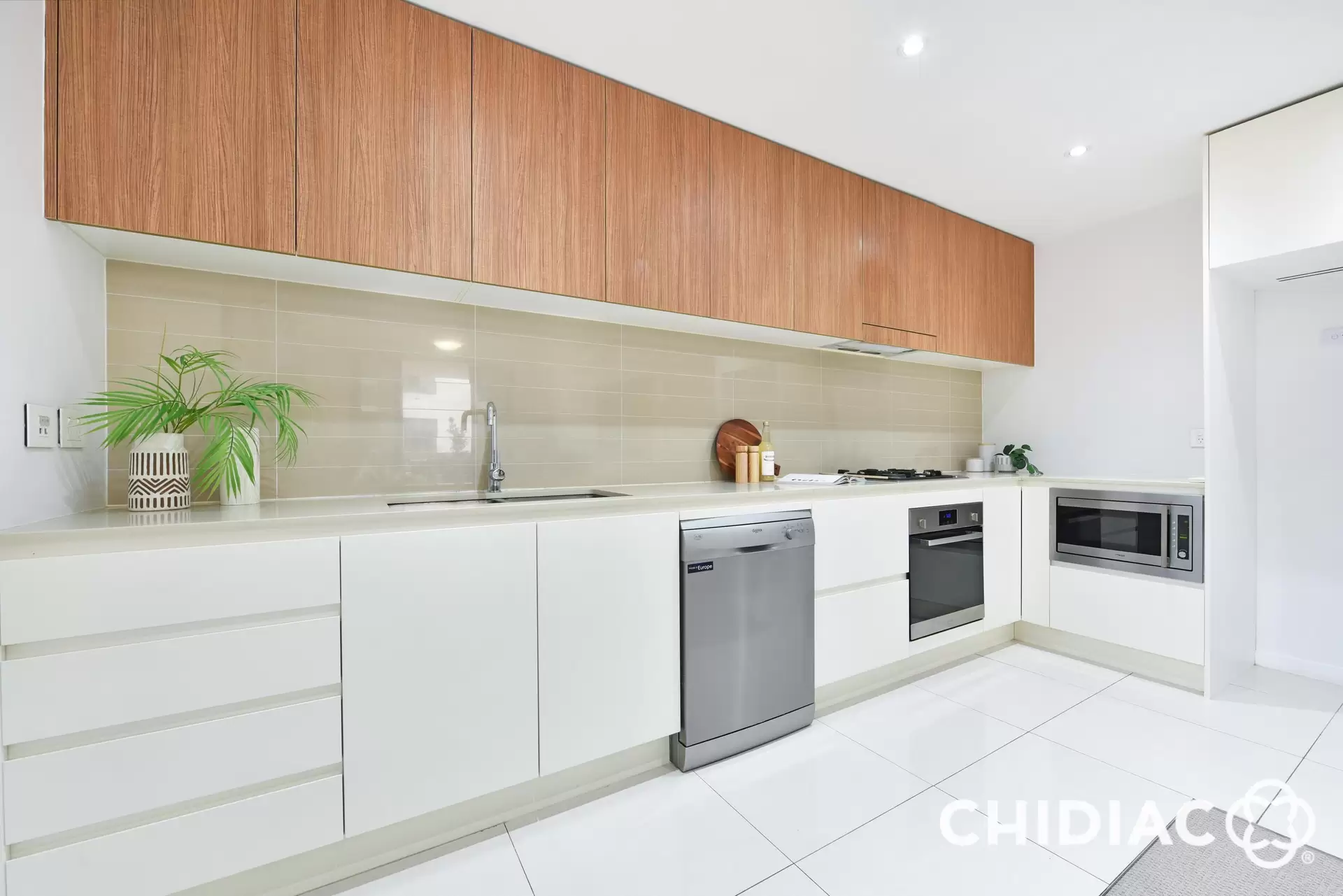311/27 Hill Road, Wentworth Point Leased by Chidiac Realty - image 1